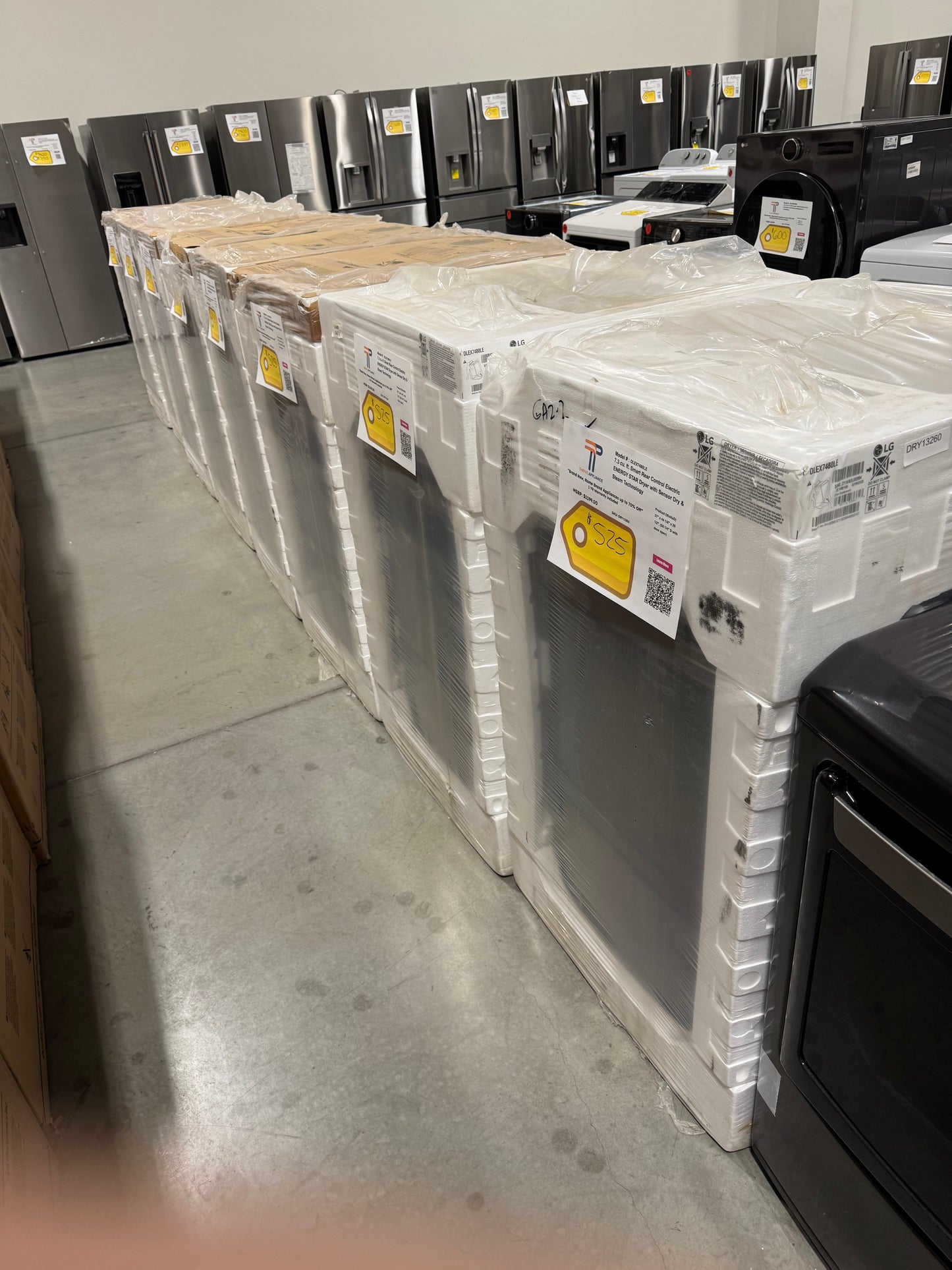 NEW IN BOX LG 7.3 cu. ft. Smart Rear Control Electric ENERGY STAR Dryer with Sensor Dry & Steam Technology