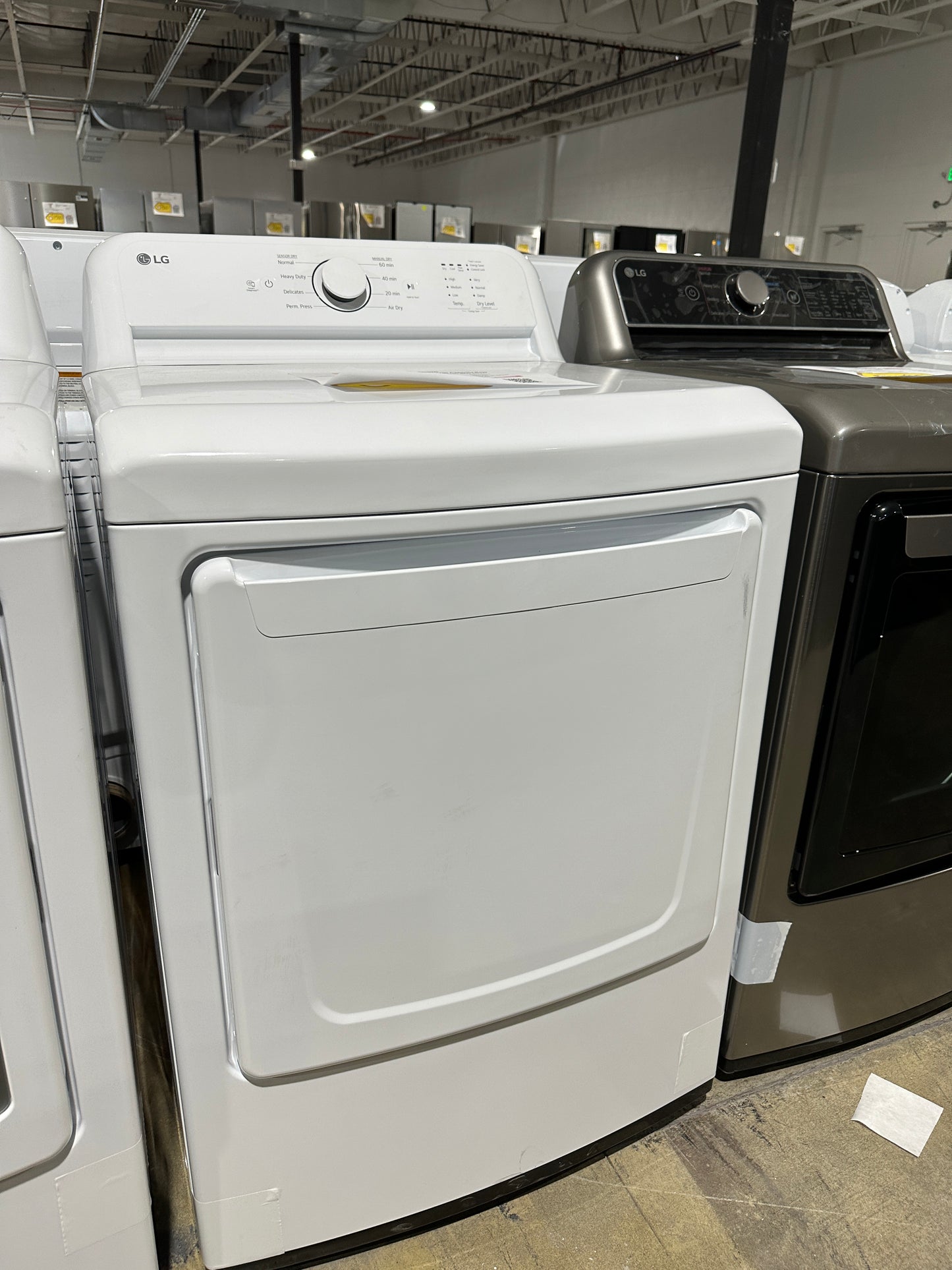 NEW LG - 7.3 Cu. Ft. Smart Electric Dryer with Sensor Dry Model:DLE6100W DRY11825S