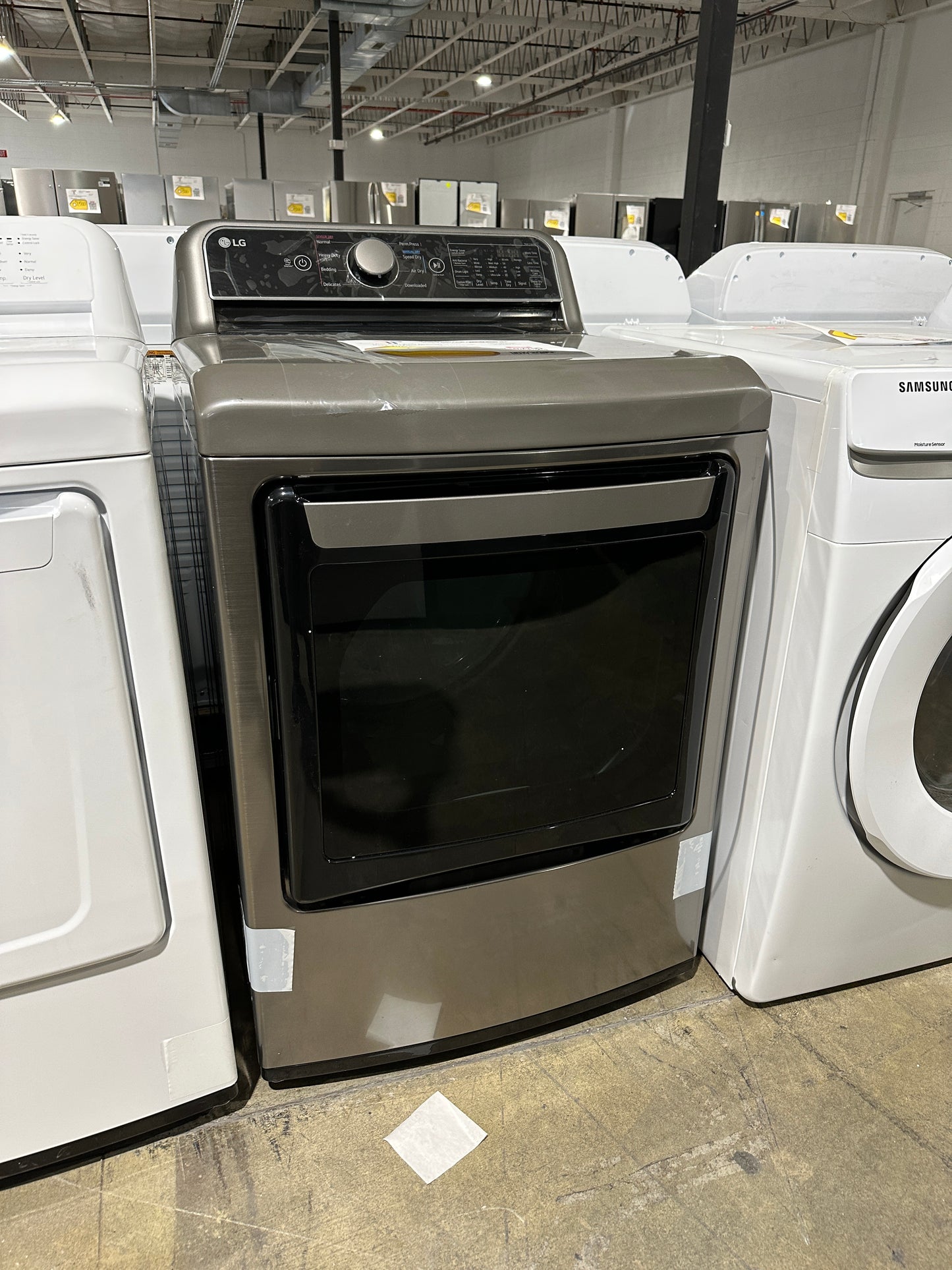 NEW LG SMART ELECTRIC DRYER WITH EASY LOAD DOOR MODEL: DLE7400VE DRY11938S