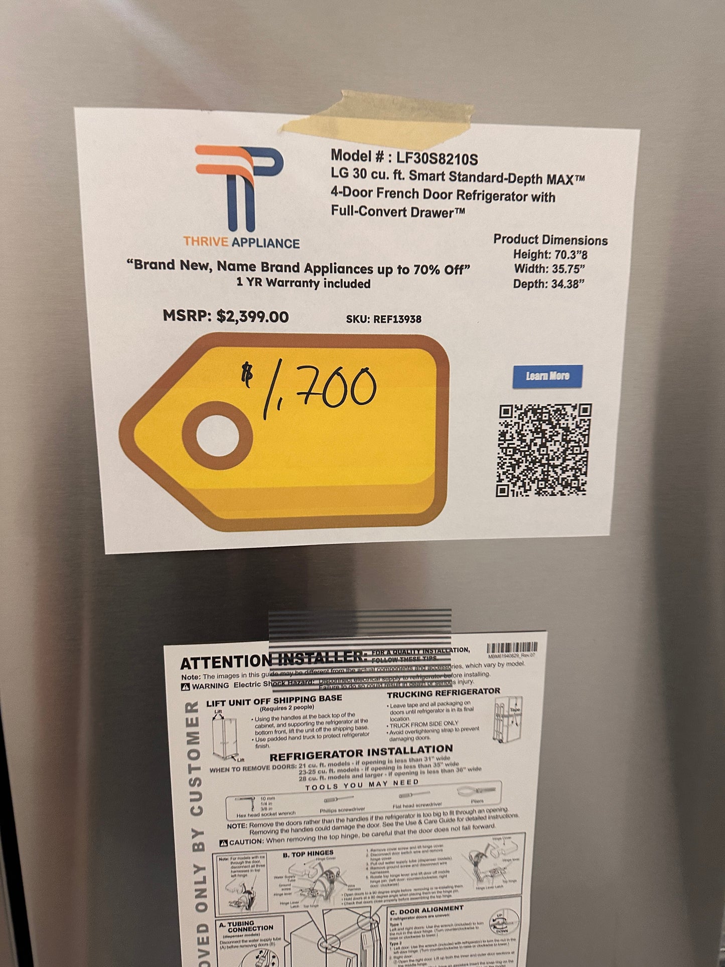 GREAT NEW LG STAINLESS STEEL 29.6 CU FT REFRIGERATOR MODEL: LF30S8210S REF13938