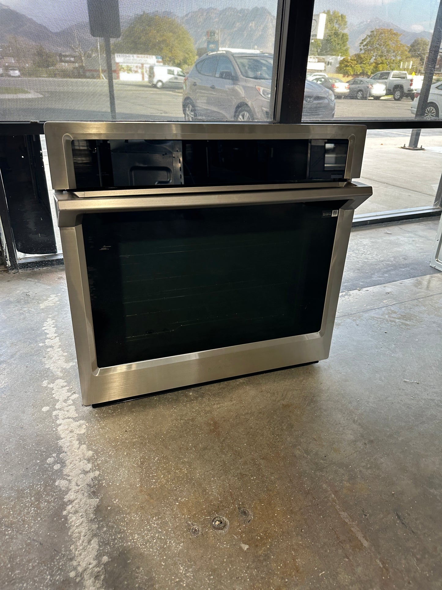 Samsung - 30" Single Wall Oven with Steam Cook and WiFi Model:NV51K6650SS WOV11162S