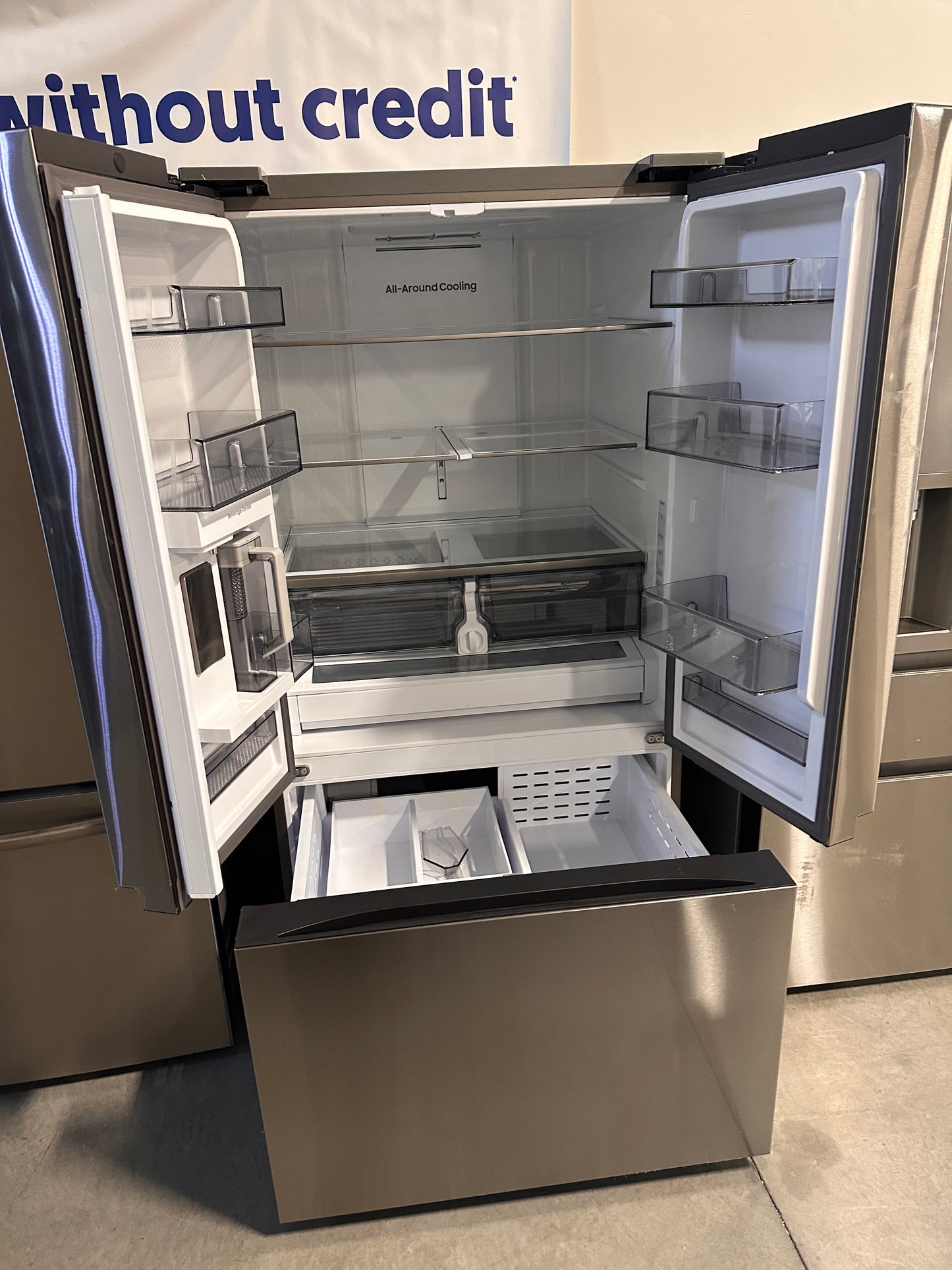 GORGEOUS NEW SAMSUNG SMART REFRIGERATOR MODEL: RF32CG5300SR REF13858