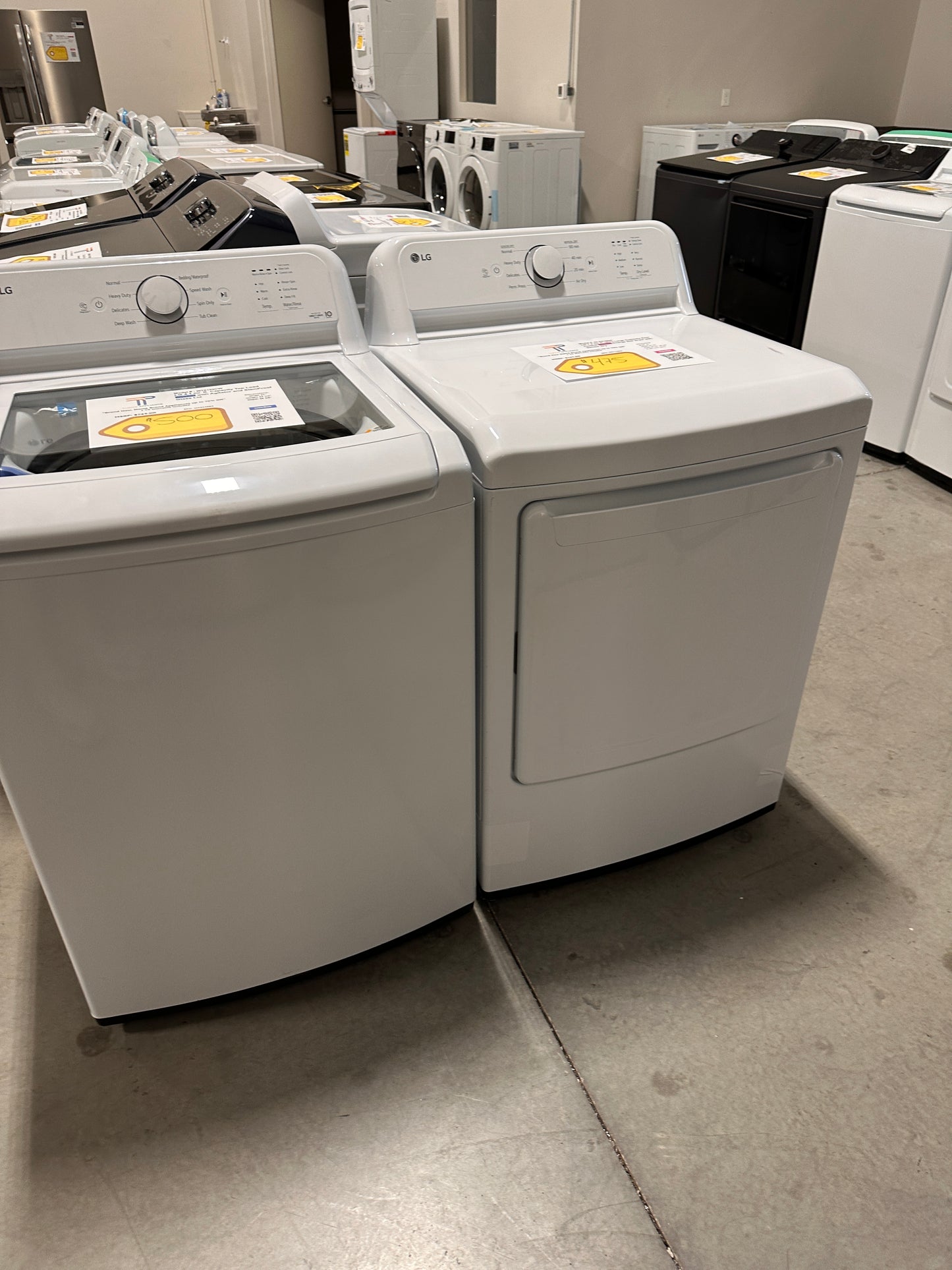GORGEOUS LG WASHER DRYER LAUNDRY SET TOP LOAD ELECTRIC - WAS13984 DRY13064