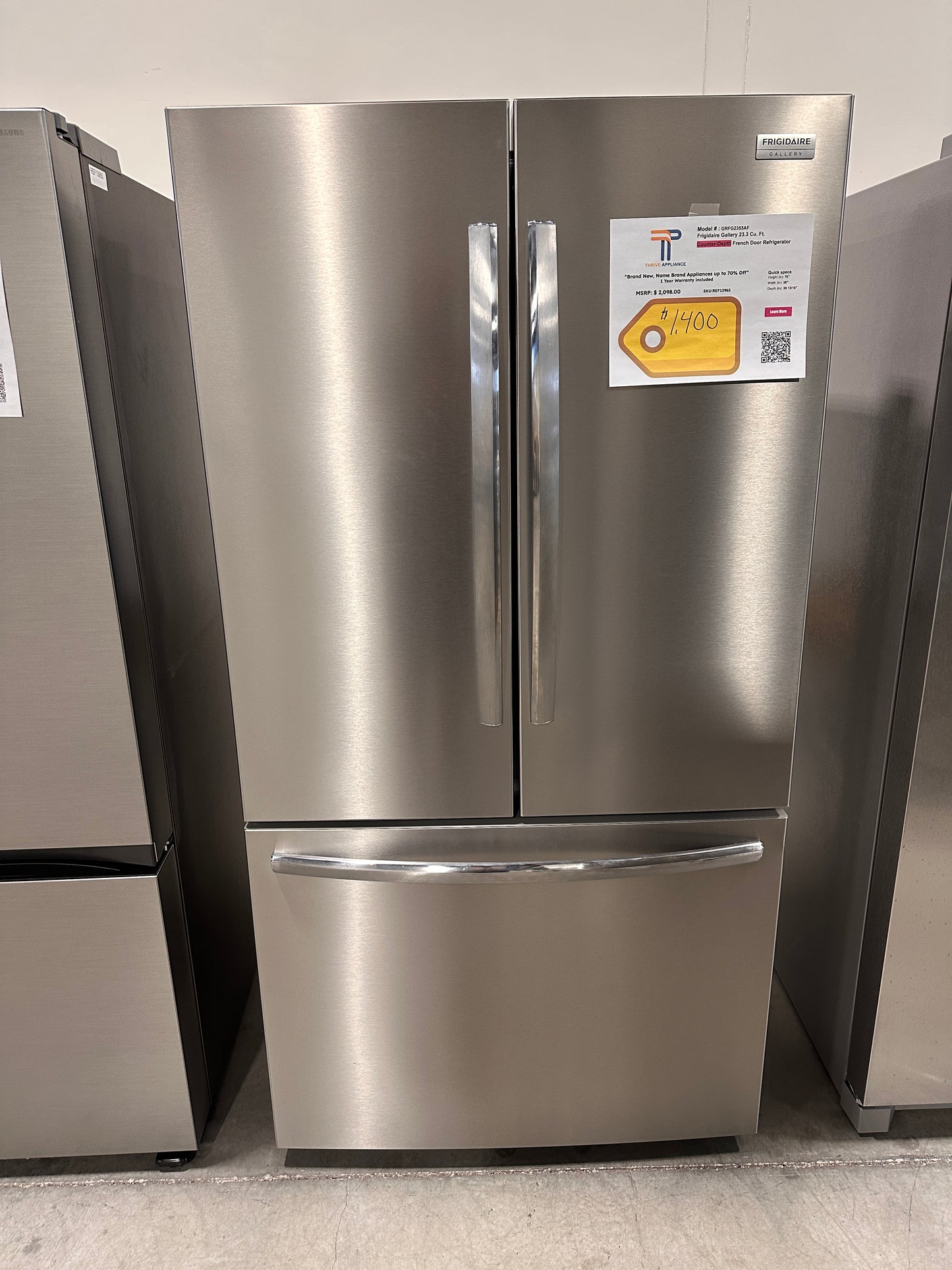 GREAT FRIGIDAIRE GALLERY COUNTER-DEPTH FRENCH DOOR REFRIGERATOR MODEL: GRFG2353AF REF13963