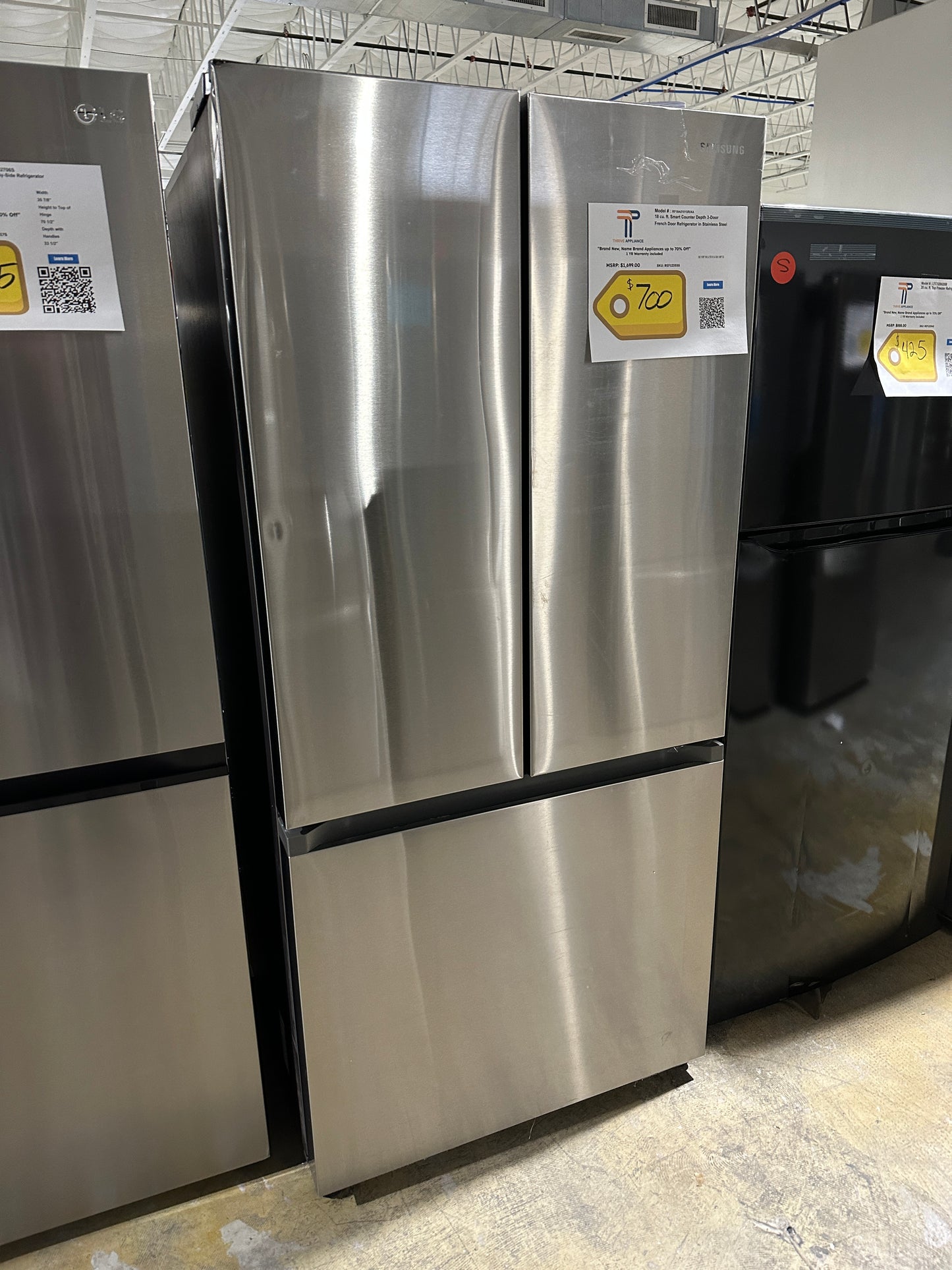 NEW COUNTER DEPTH REFRIGERATOR with TWIN COOLING MODEL: RF18A5101SR REF12355S