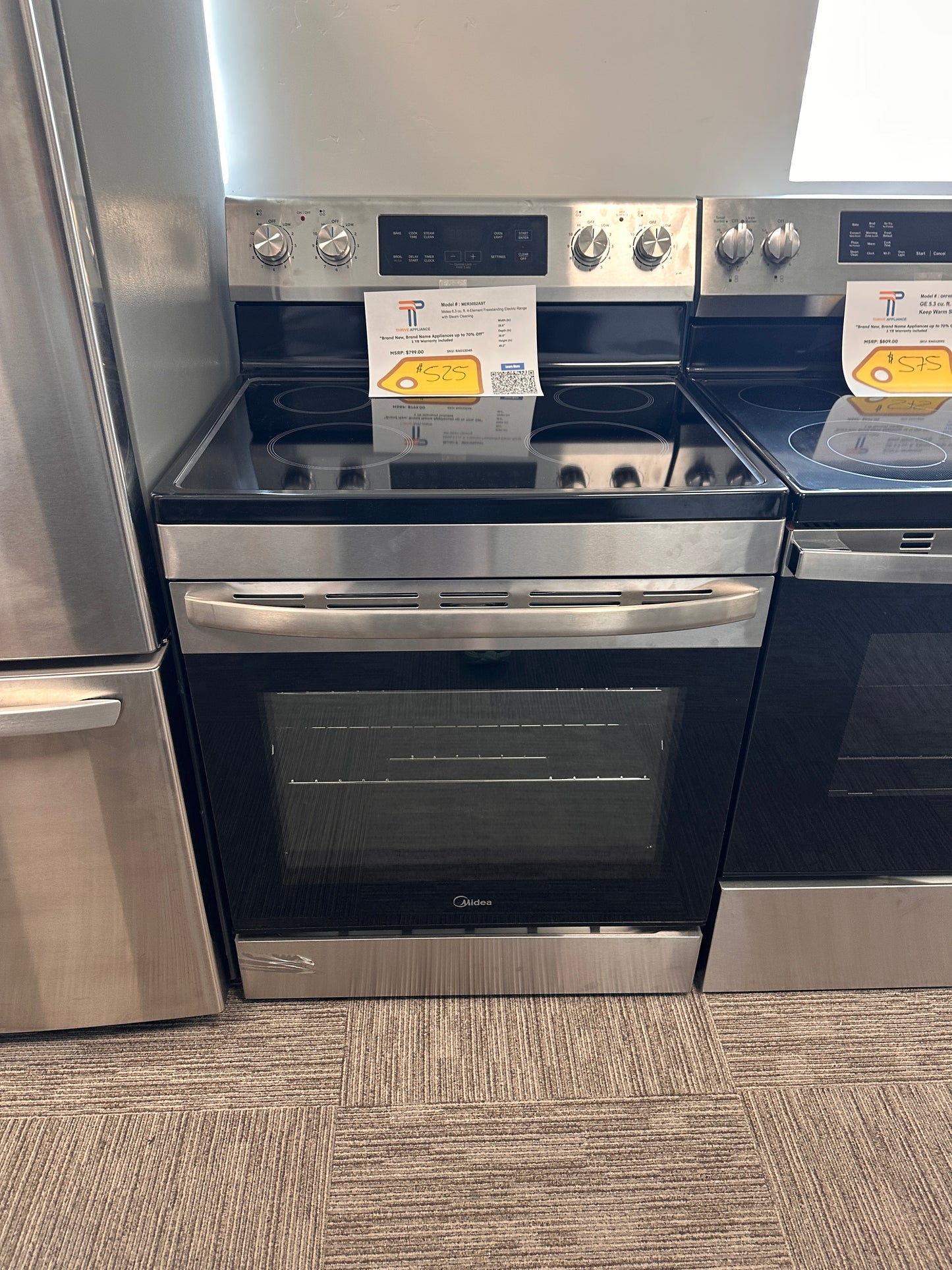 NEW! Midea 6.3 Cu. Ft. Stainless Freestanding Electric Range MODEL: MER30S2AST RAG12048
