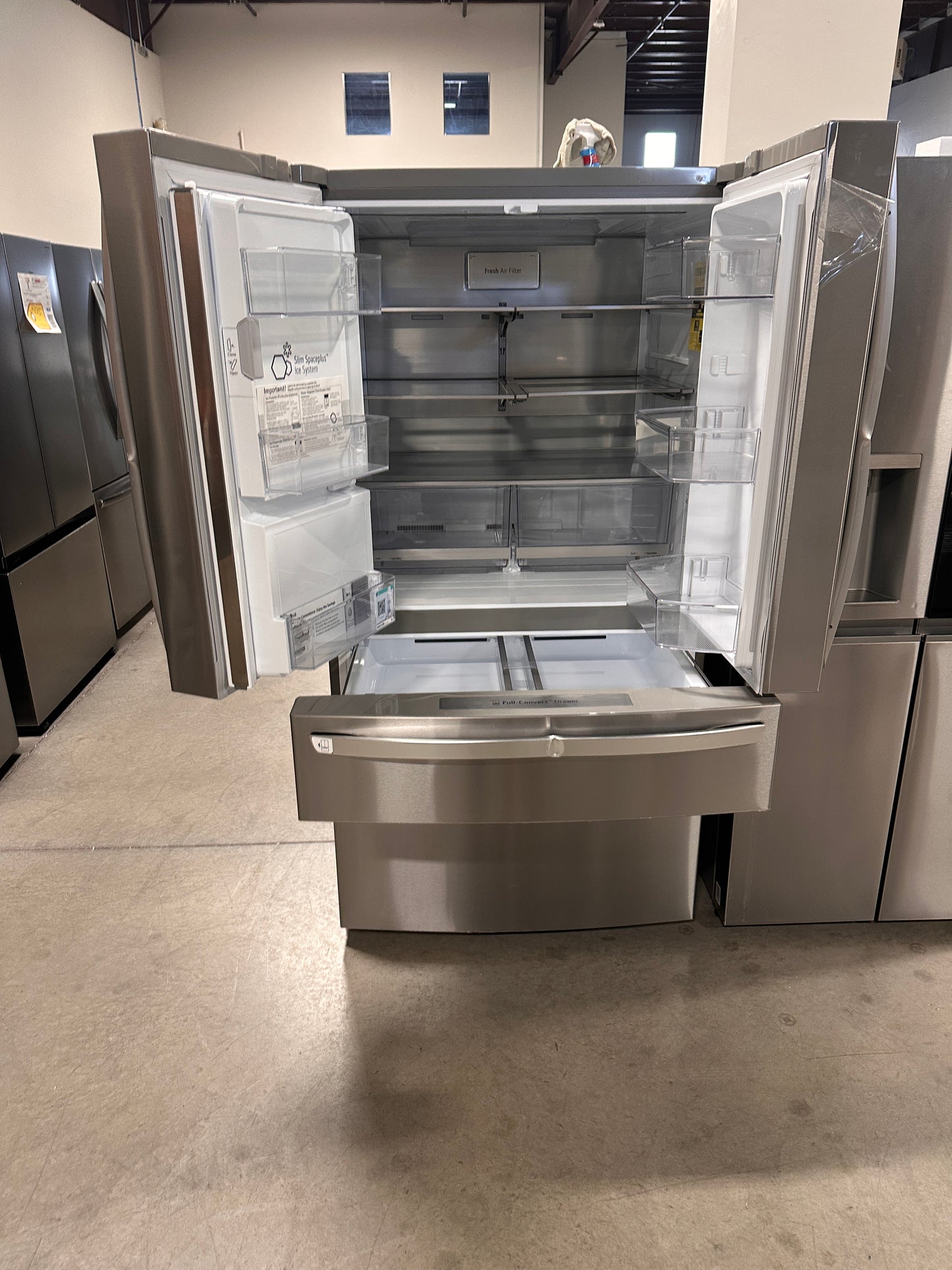 LG Smart French Door Refrigerator with Craft Ice and Full-Convert Drawer MODEL: LRMXS3006S REF13976