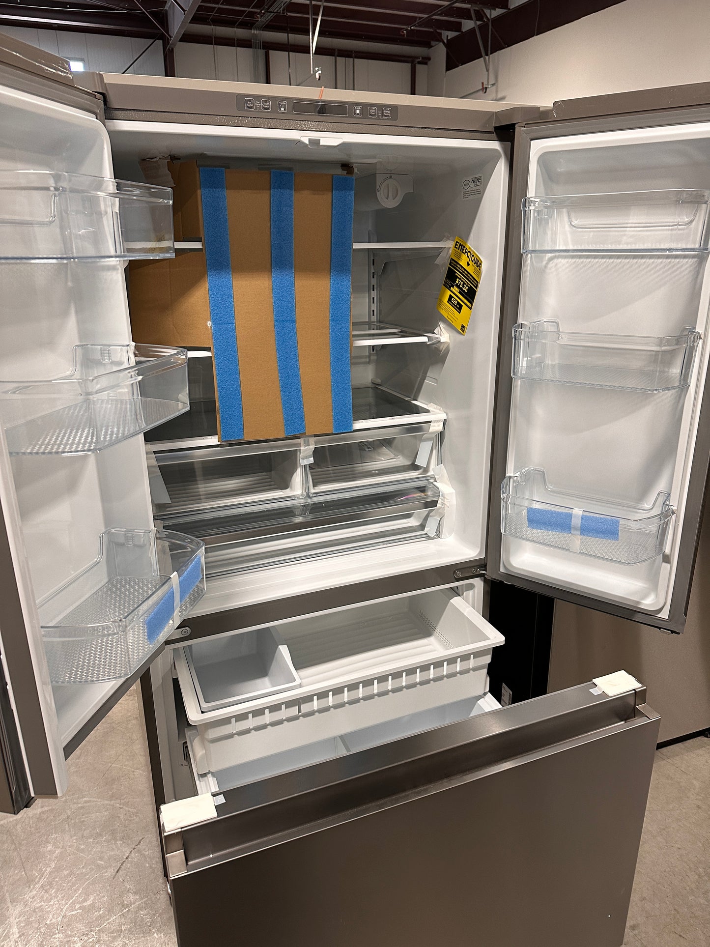 GREAT NEW HISENSE FRENCH DOOR FRIDGE Model HRF266N6CSE1 REF12981