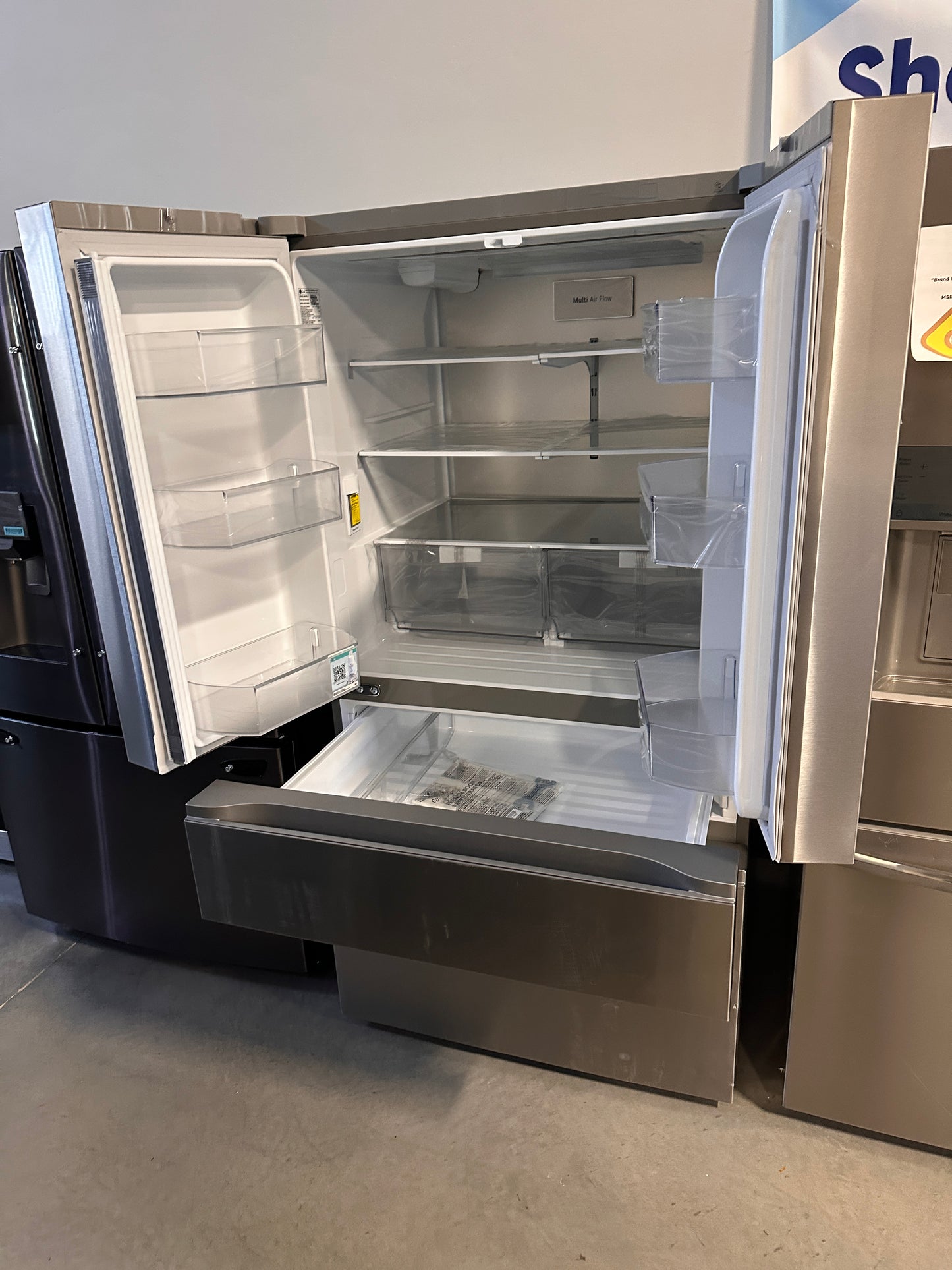 NEW! LG 29.6 Cu. Ft. Stainless 4-Door French Door Refrigerator MODEL: LF30S8210S REF13989