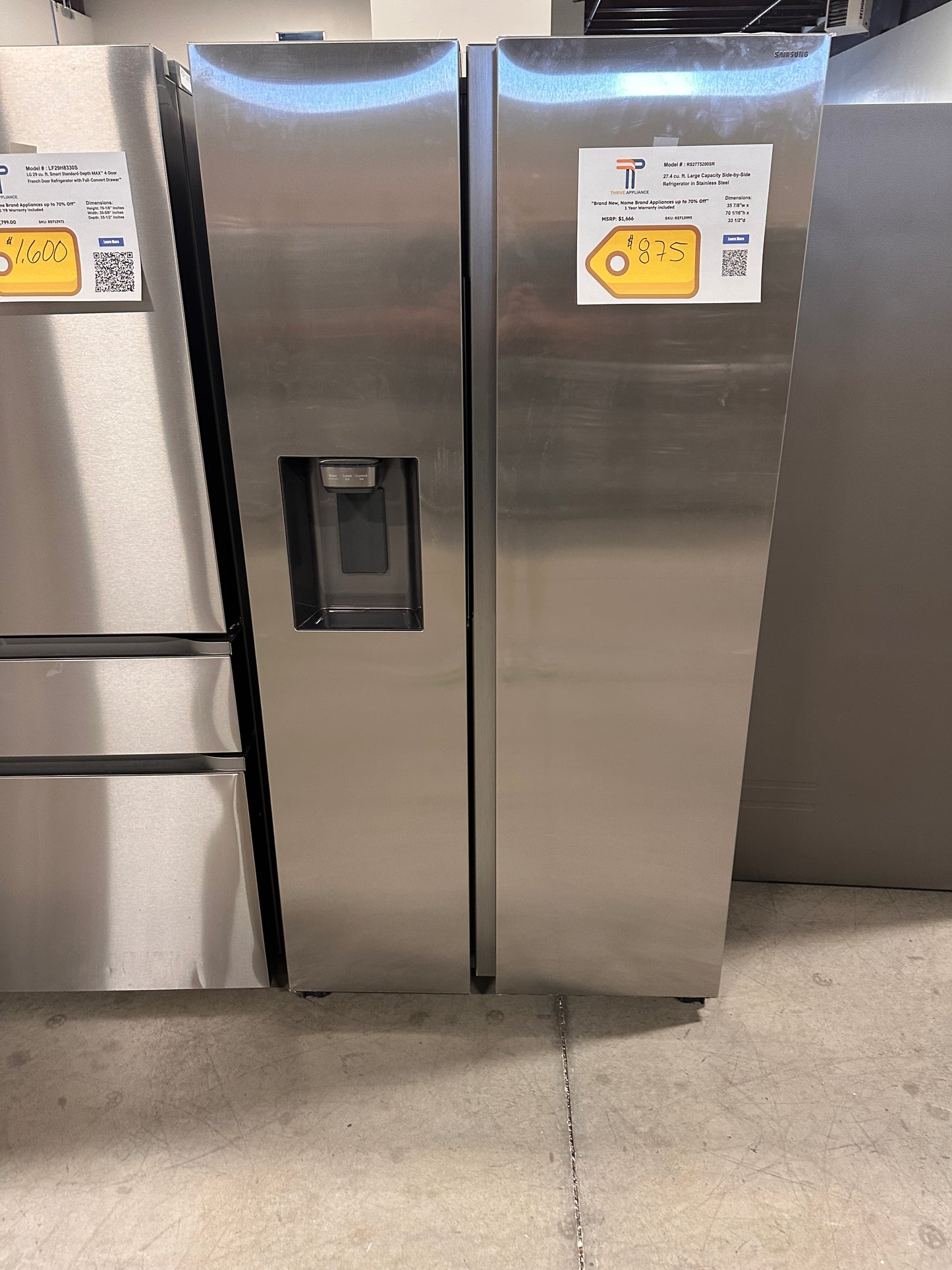 BRAND NEW! Samsung 27.4 Cu ft Side by Side Refrigerator MODEL: RS27T5200SR REF13995