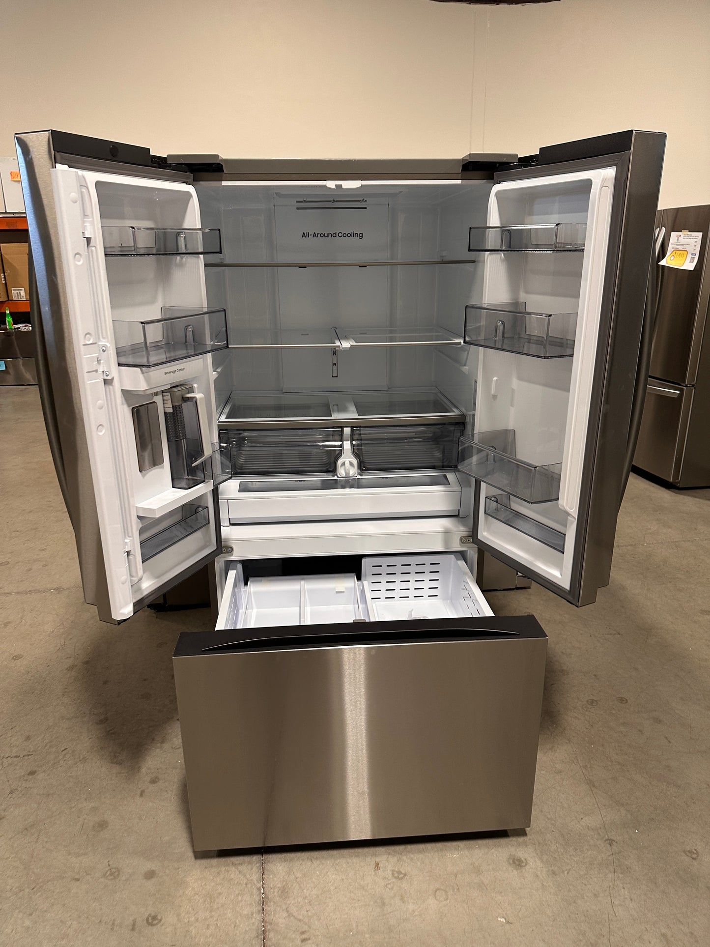 BRAND NEW! Samsung Mega Capacity French Door Refrigerator MODEL: RF32CG5300SR REF13994