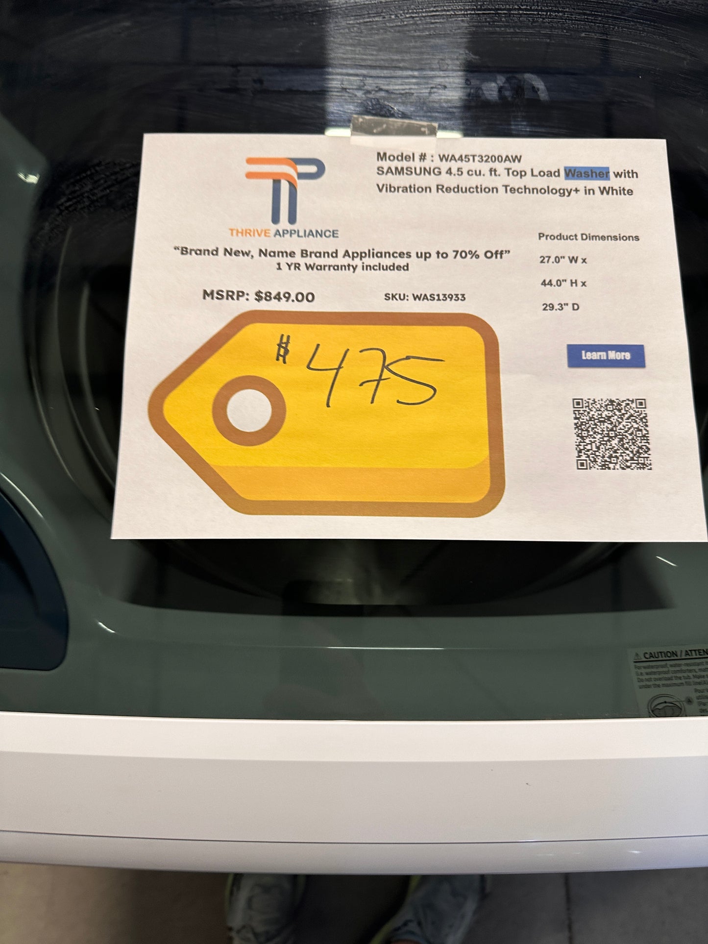 BRAND NEW SAMSUNG TOP LOAD WASHER with VIBRATION REDUCTION MODEL: WA45T3200AW WAS13933