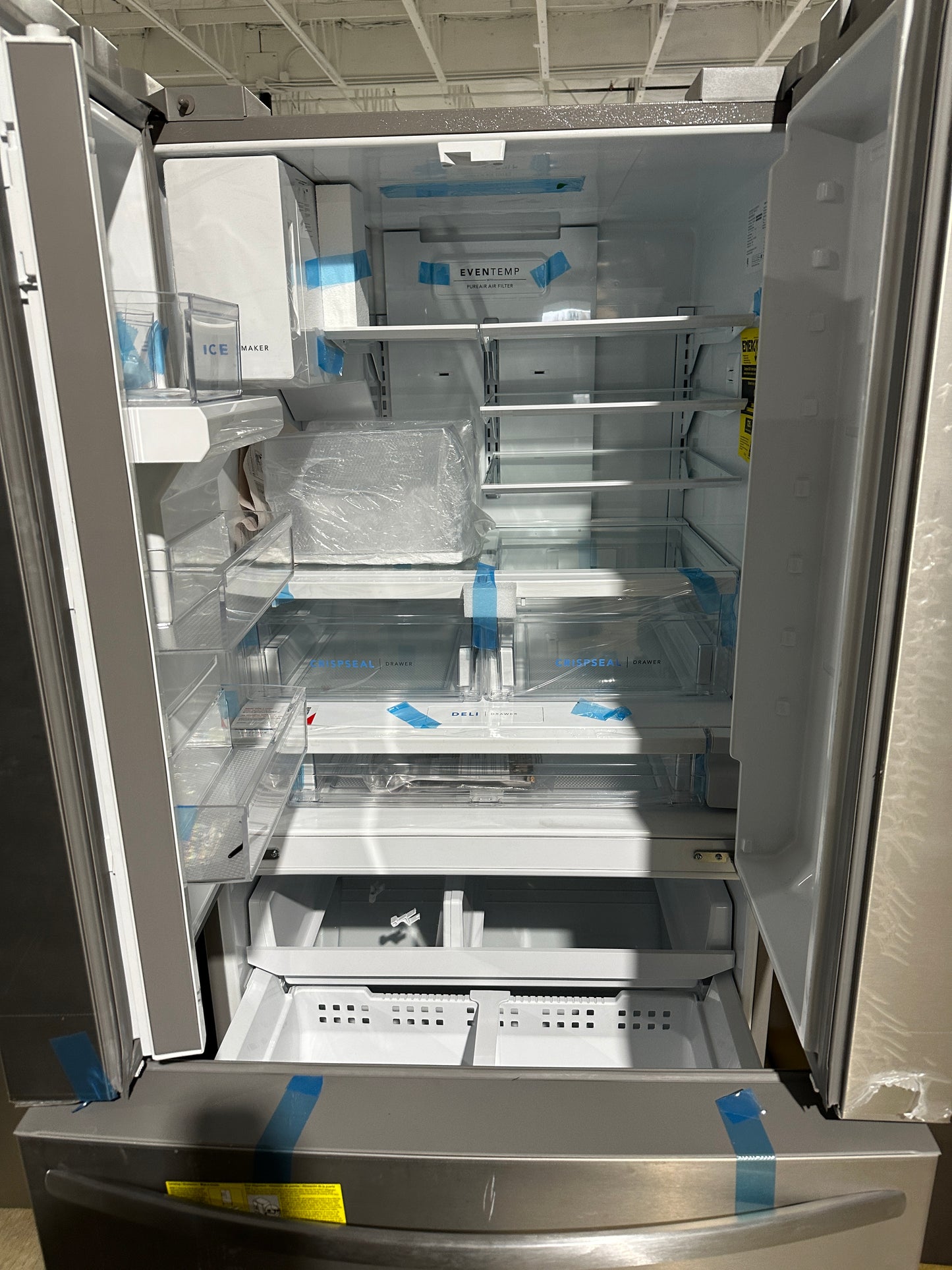 GREAT BRAND NEW FRIGIDAIRE FRENCH DOOR REFRIGERATOR MODEL: FRFS282LAF REF12285S
