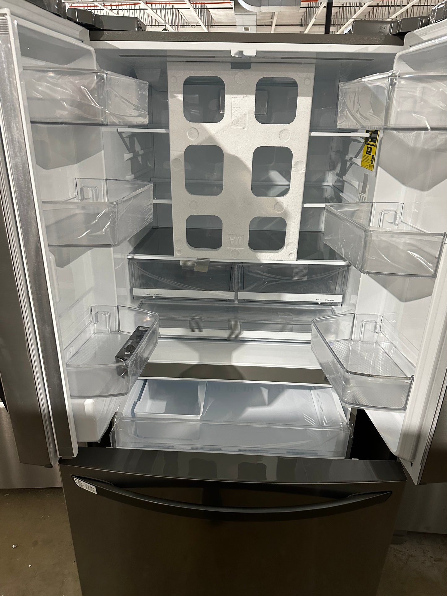 NEW LG SMART REFRIGERATOR DOOR-IN-DOOR FRIDGE MODEL: LRFWS2906V REF12398S