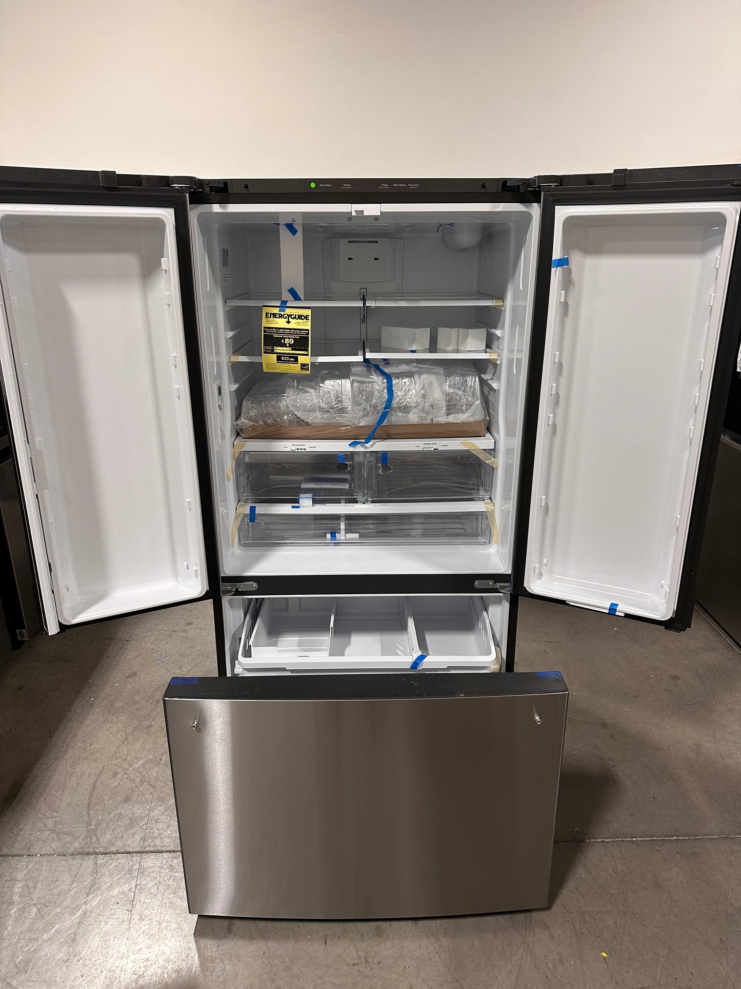 NEW GE FRIDGE WITH INTERNAL WATER DISPENSER MODEL: GNE27JYMFS REF13028