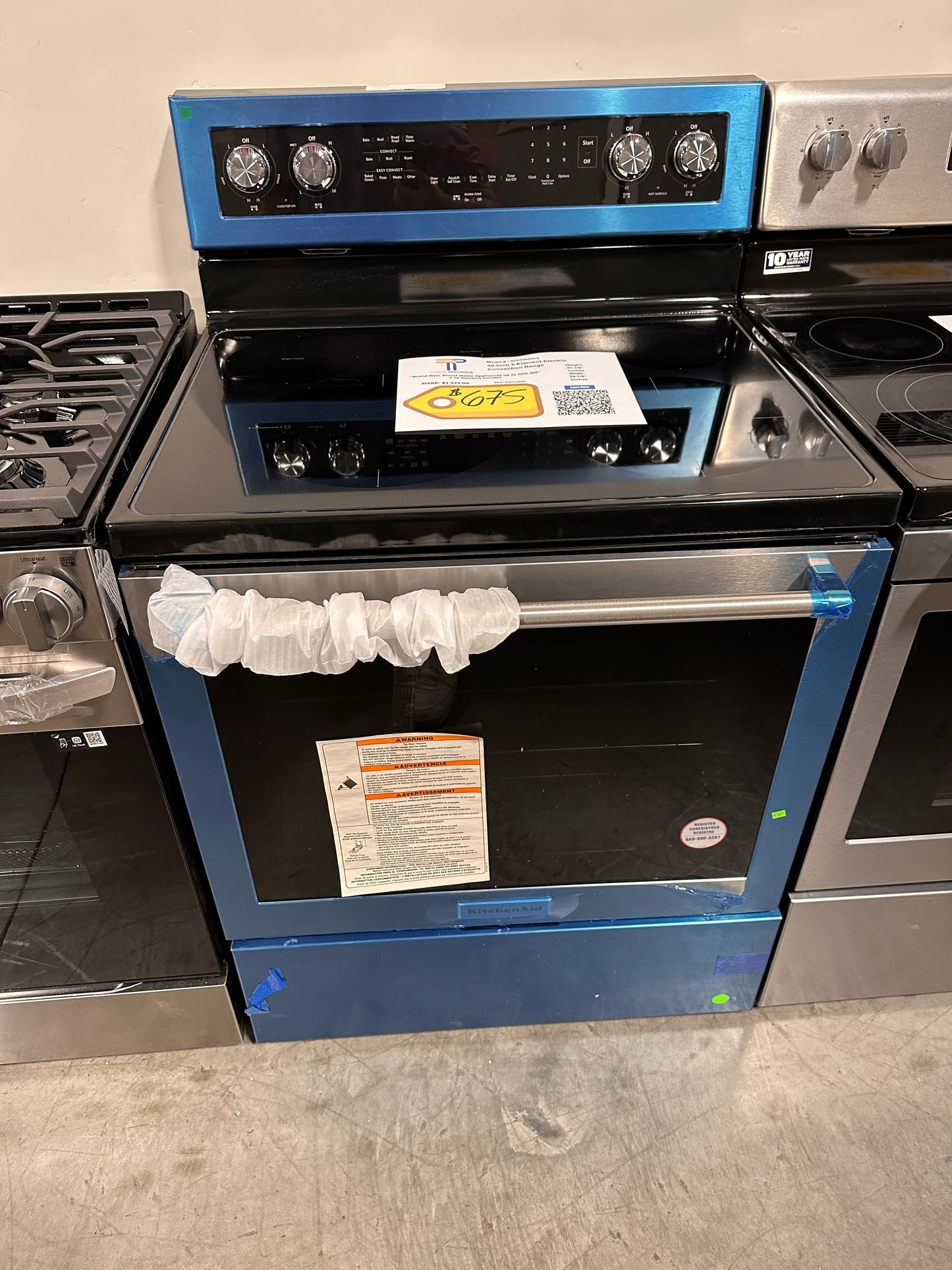NEW KITCHENAID SELF-CLEANING ELECTRIC CONVECTION RANGE MODEL: KFEG504KPS RAG11830