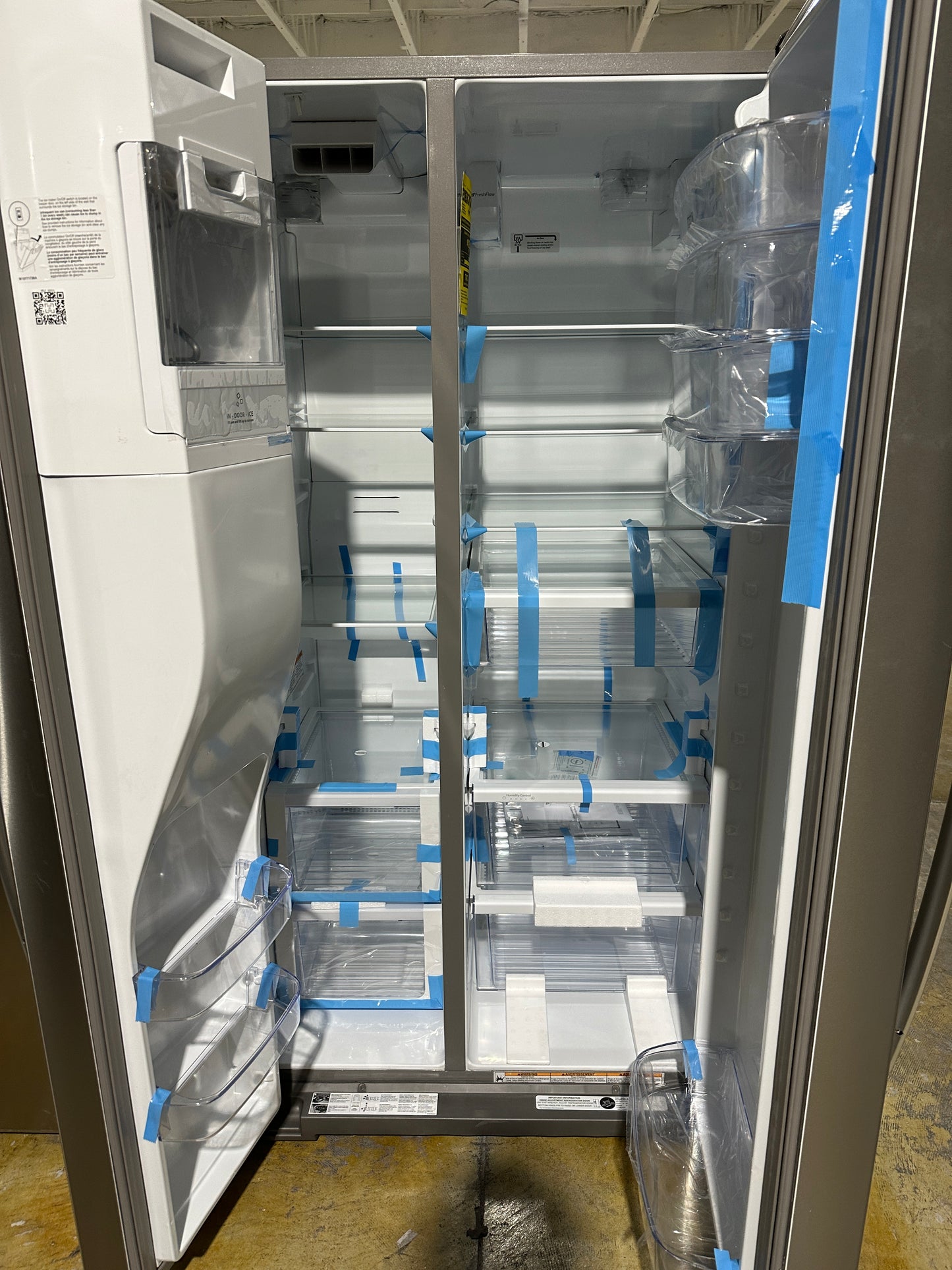 NEW WHIRLPOOL SIDE-BY-SIDE REFRIGERATOR with IN-DOOR STORAGE MODEL: WRS588FIHZ REF13040