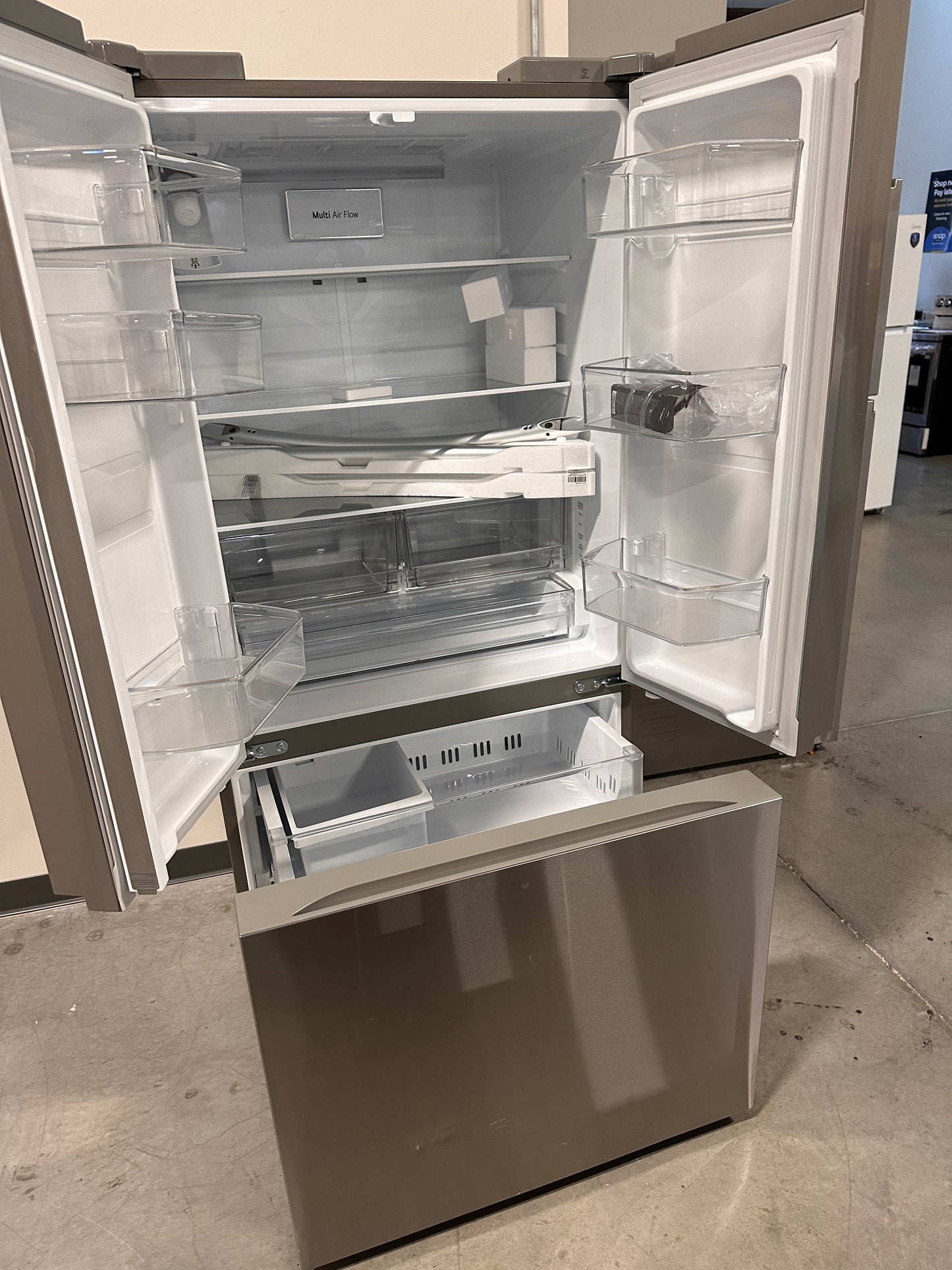 LG 21 Cu. Ft. Counter Depth French Door Refrigerator MODEL: LF21G6200S REF14043