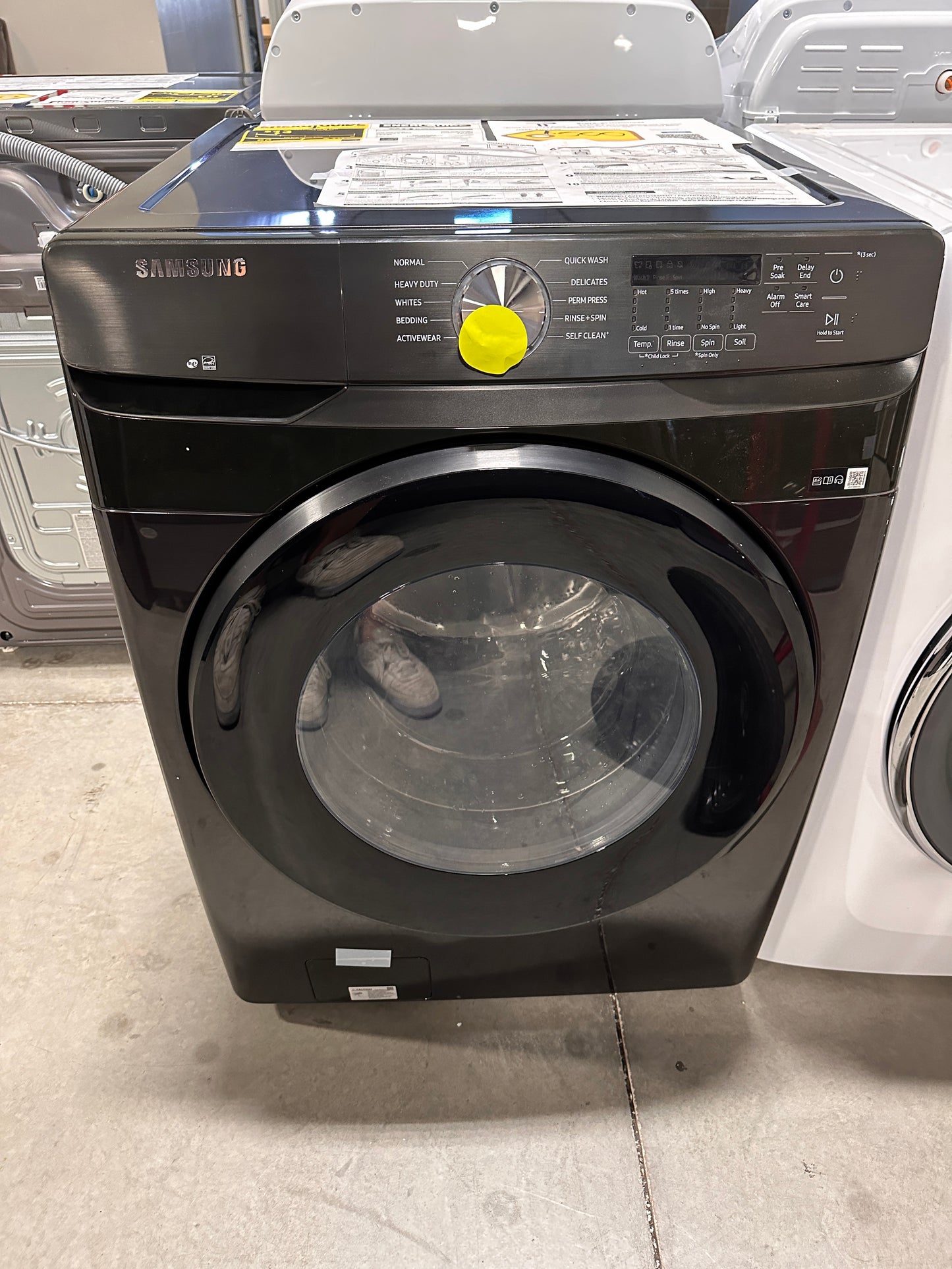 GREAT NEW SAMSUNG STACKABLE FRONT LOAD WASHER in BLACK STAINLESS MODEL: WF45T6000AV/A5 WAS13150