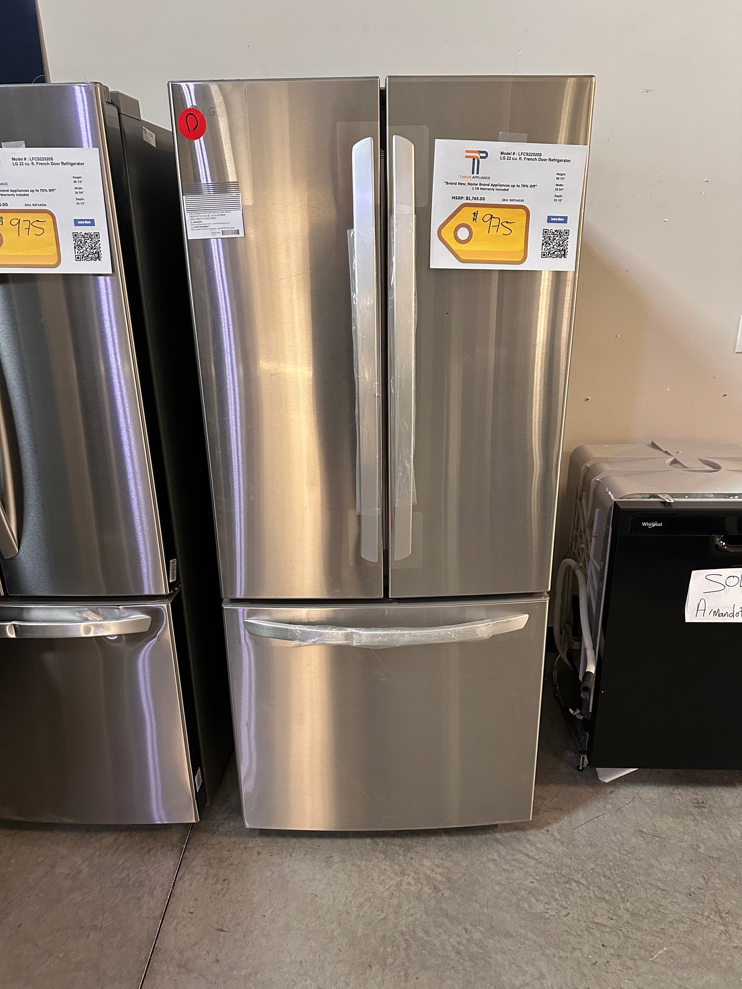 BRAND NEW! LG 21.8 cu ft French Door Refrigerator MODEL: LFCS22520S REF14035