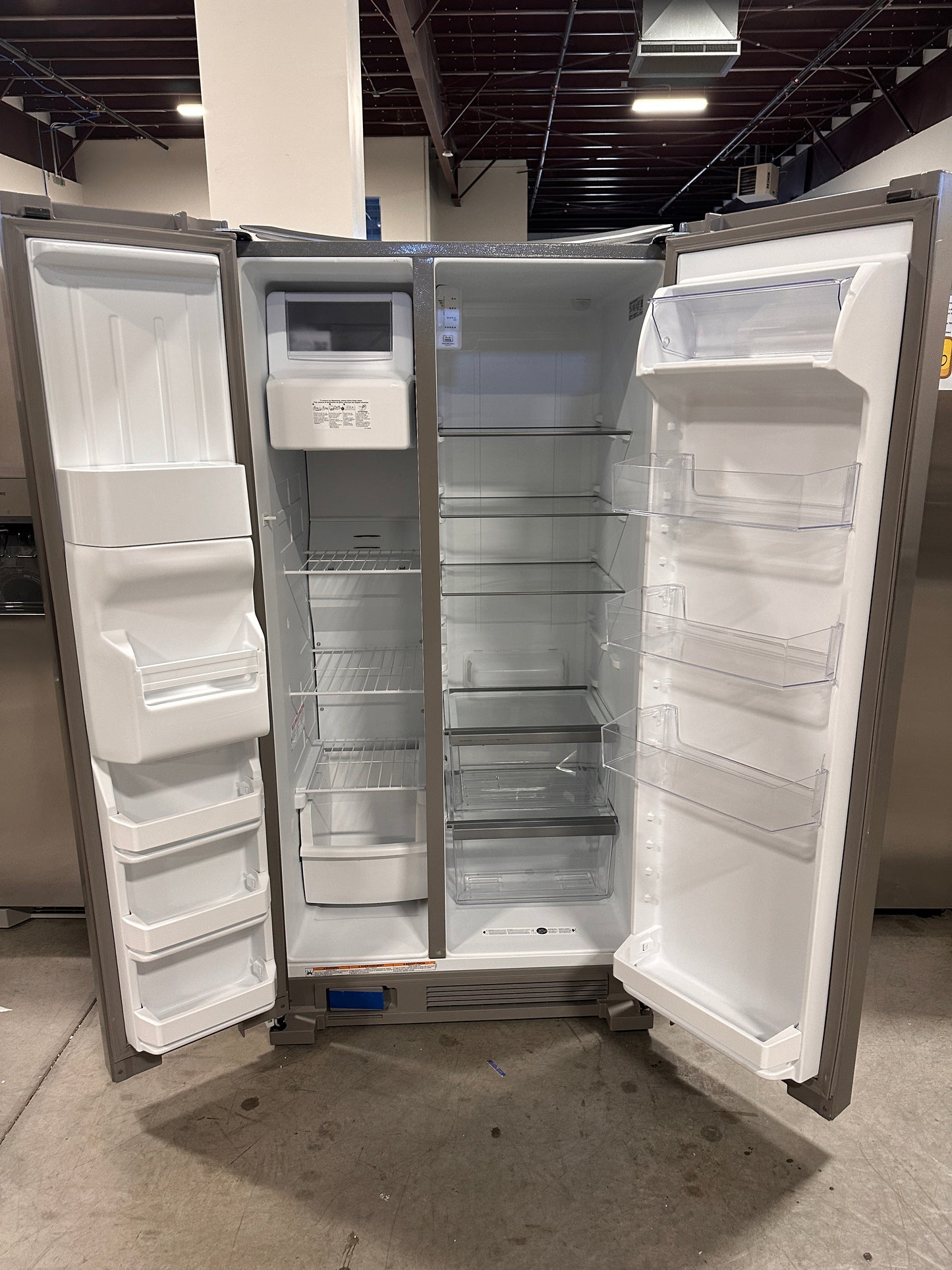 NEW WHIRLPOOL SIDE-BY-SIDE REFRIGERATOR MODEL: WRS315SDHZ REF13066