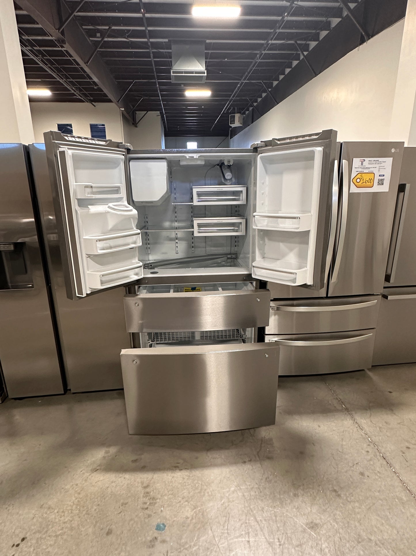 BEAUTIFUL NEW WHIRLPOOL FRENCH DOOR REFRIGERATOR MODEL: WRX735SDHZ REF13063