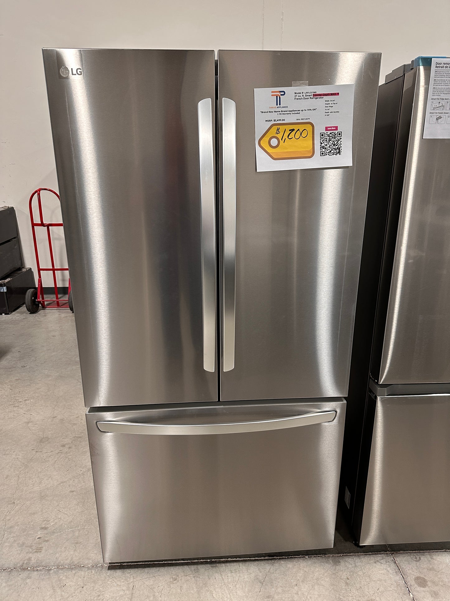 GORGEOUS COUNTER DEPTH LG SMART REFRIGERATOR MODEL: LRFLC2706S REF13079
