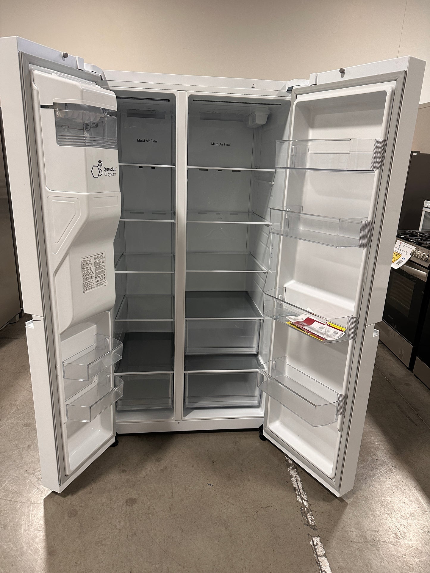 NEW LG REFRIGERATOR WITH SPACEPLUS ICE MODEL:LRSXS2706W REF12873