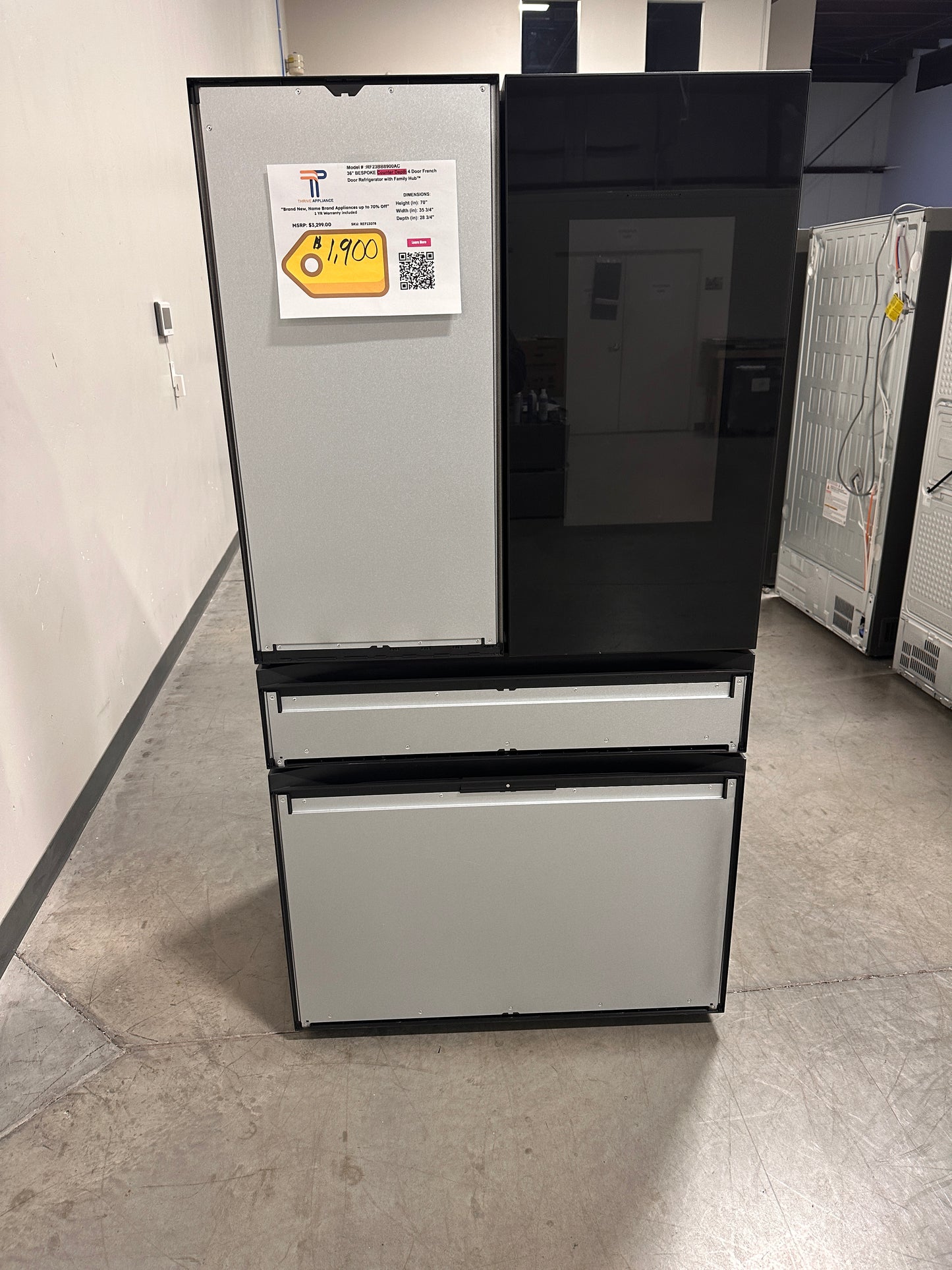GREAT NEW COUNTER DEPTH SAMSUNG BESPOKE REFRIGERATOR MODEL:RF23BB8900AC REF13078