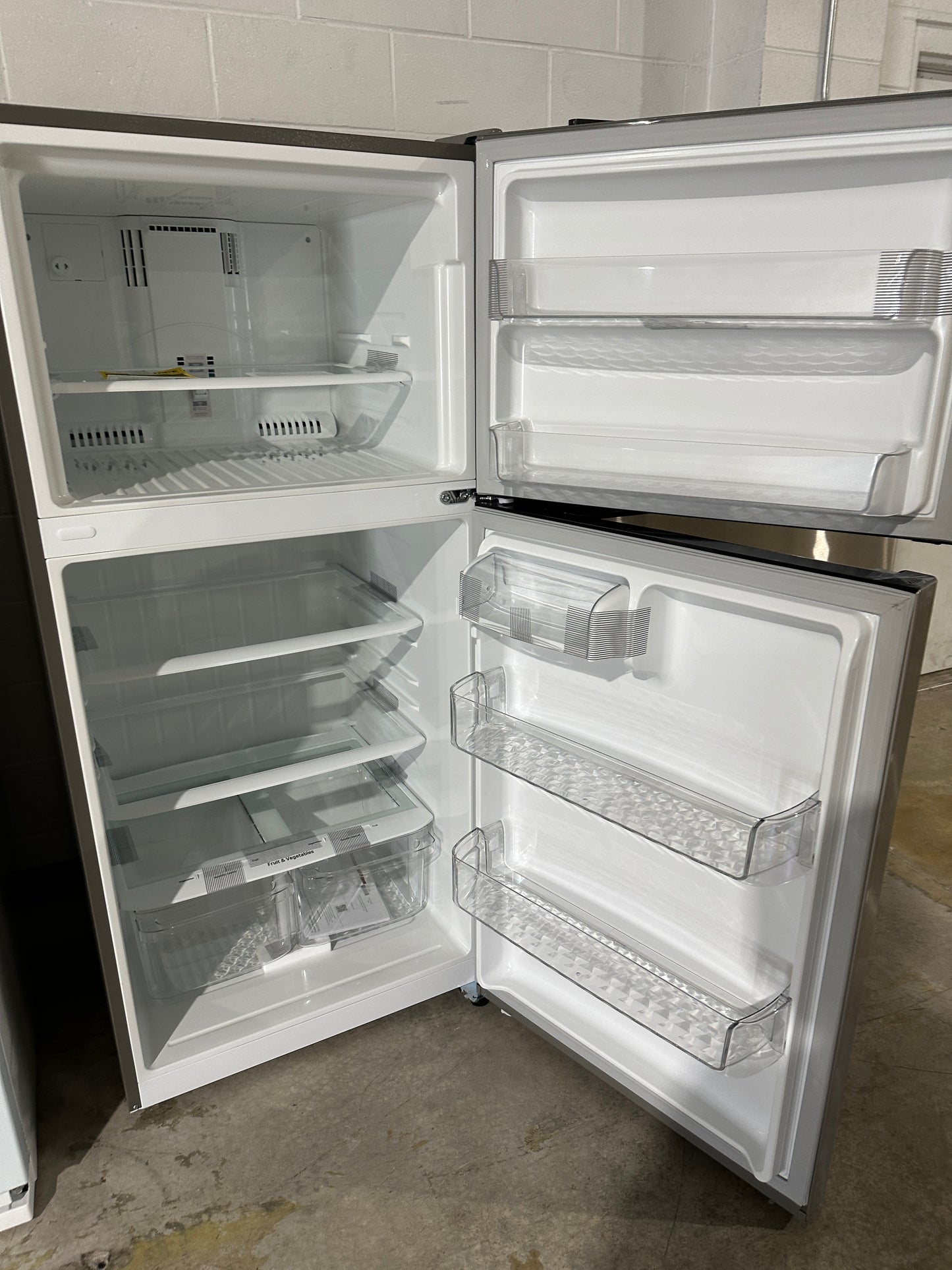 20.2 CU FT TOP FREEZER REFRIGERATOR MODEL: LTCS20020S REF12455S
