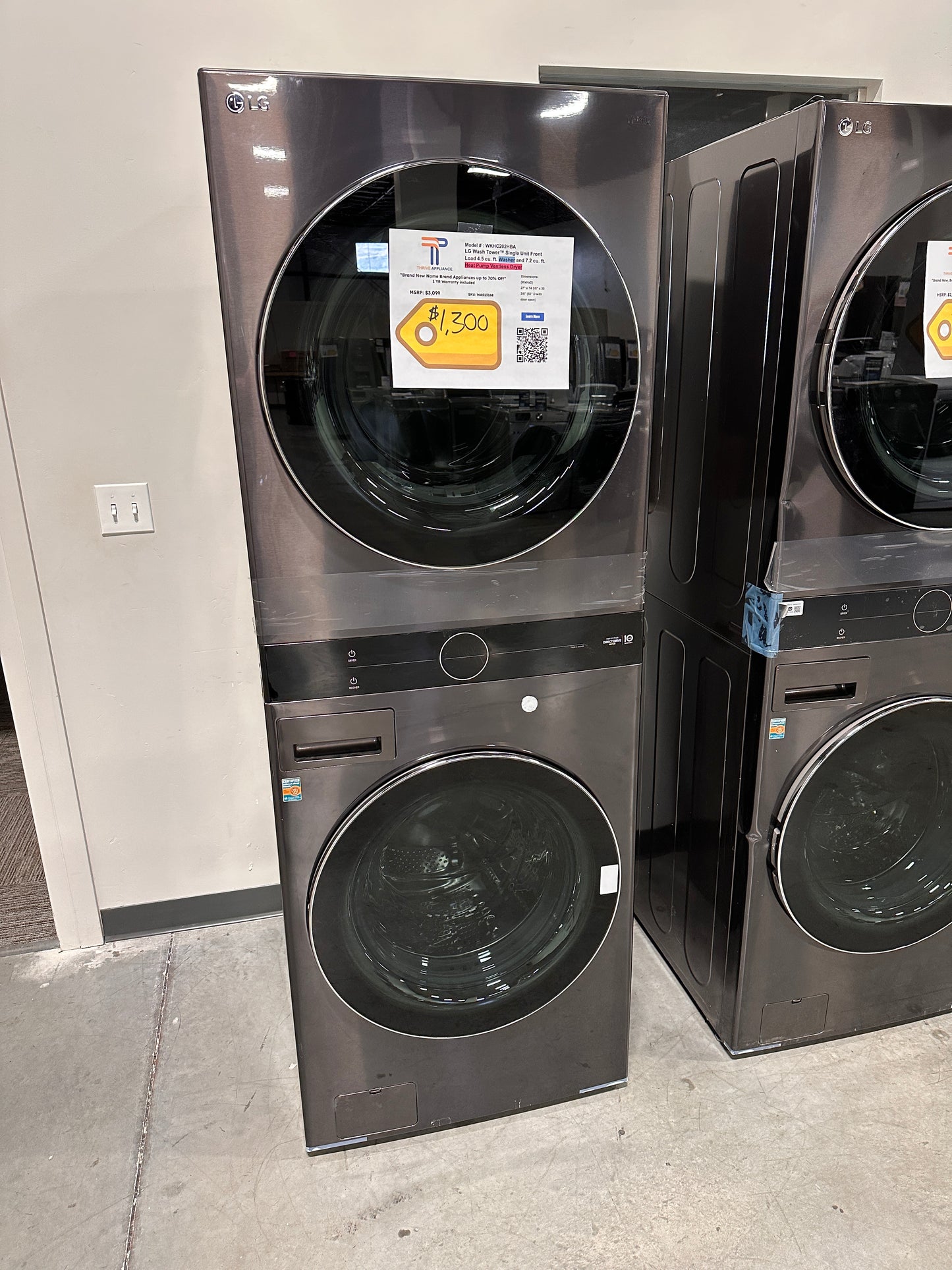 GREAT NEW SMART LG WASHTOWER WITH STEAM MODEL:WKHC202HBA WAS13168