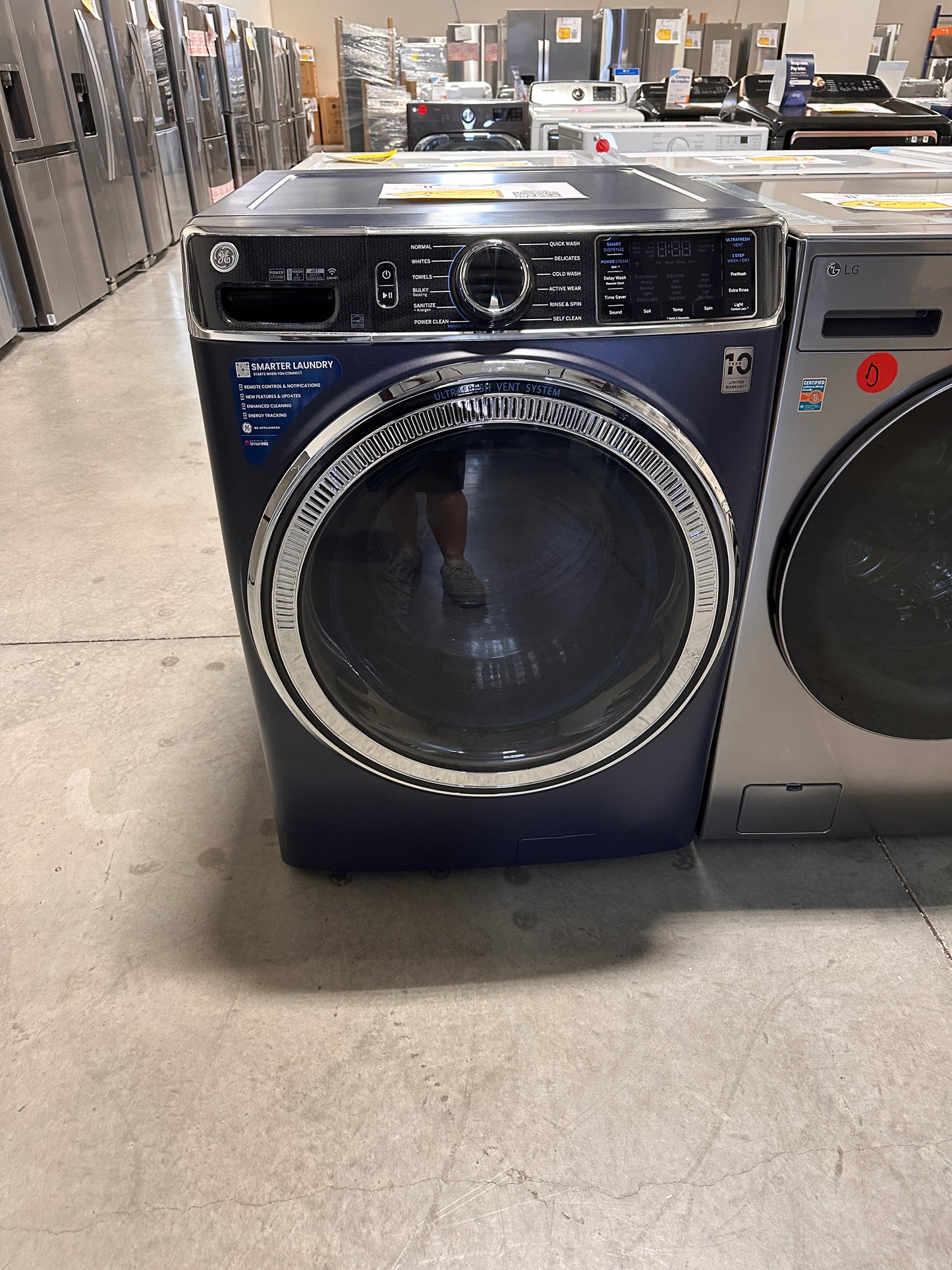 STUNNING STACKABLE SAPPHIRE BLUE SMART FRONT LOAD WASHER MODEL: GFW850SPNRS WAS13213
