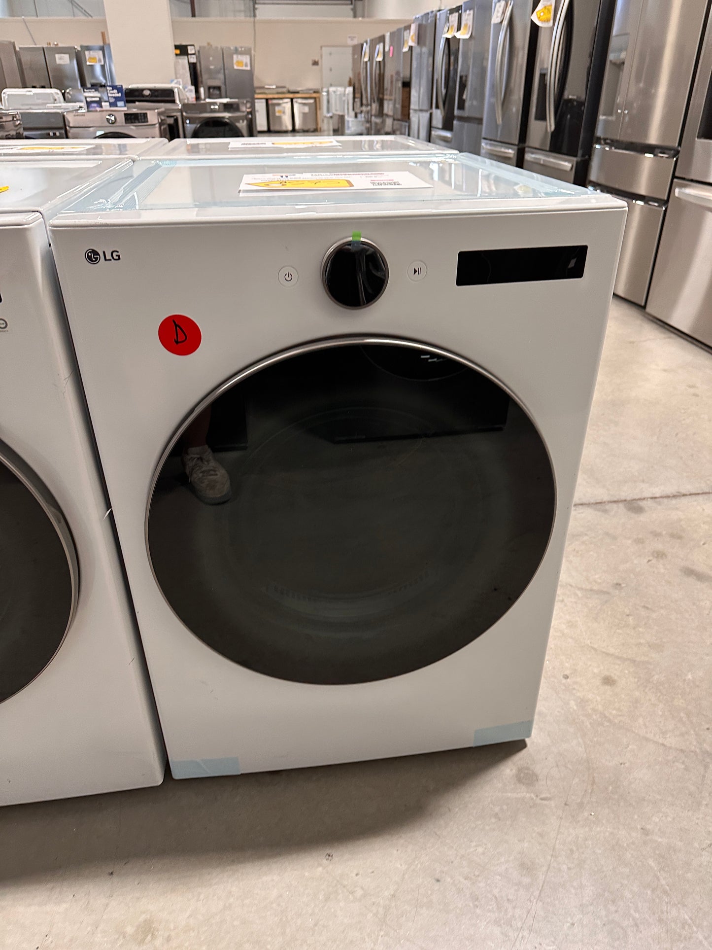 NEW SMART ELECTRIC DRYER with STEAM and SENSOR DRY MODEL: DLEX5500W DRY12508