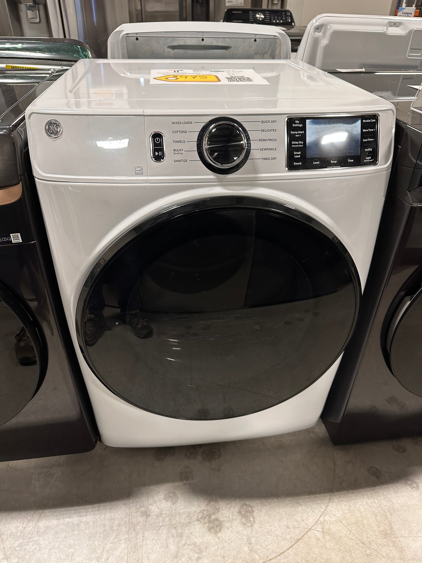 GE - 7.8 Cu. Ft. 10-Cycle Gas Dryer - White on White MODEL: GFD55GSSNWW DRY12499
