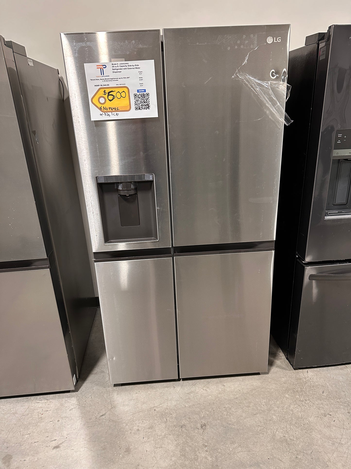 DISCOUNTED STAINLESS STEEL LG REFRIGERATOR - ICE AND WATER DON'T WORK - MODEL:LRSWS2806S REF13105