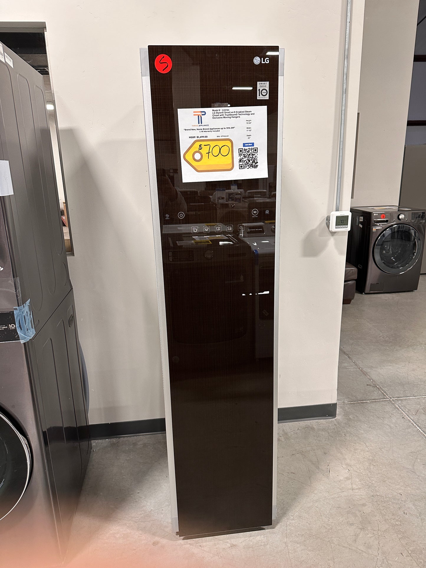 New LG - Styler Smart Steam Clothing Care System - Brown MODEL:S3RFBN STY11119