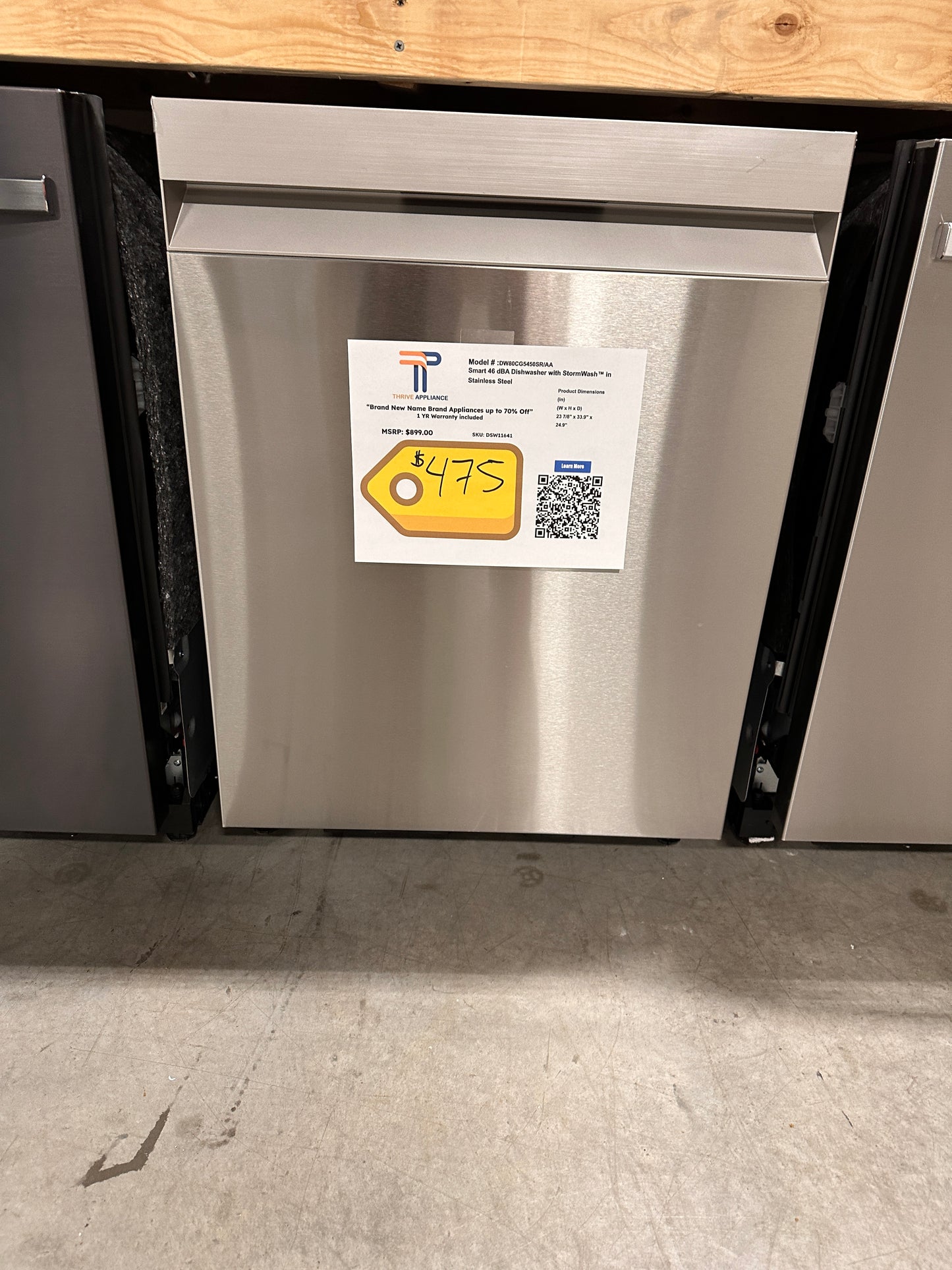NEW SAMSUNG SMART DISHWASHER with STORMWASH MODEL:DW80CG5450SRAA DSW11641