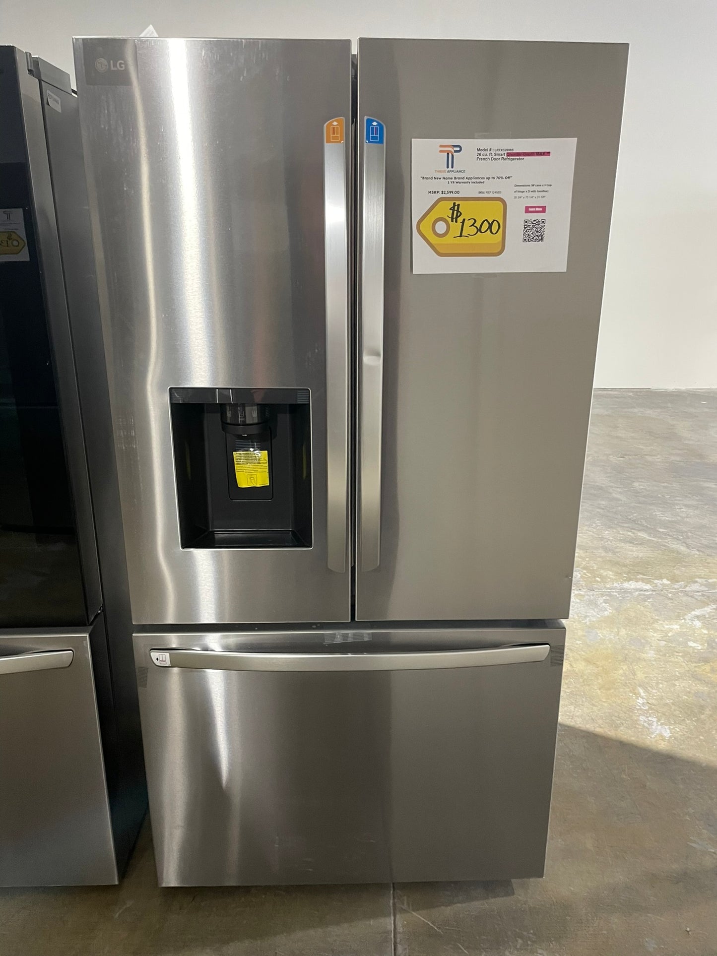 COUNTER DEPTH LG FRENCH DOOR REFRIGERATOR MODEL: LRFXC2606S REF12456S