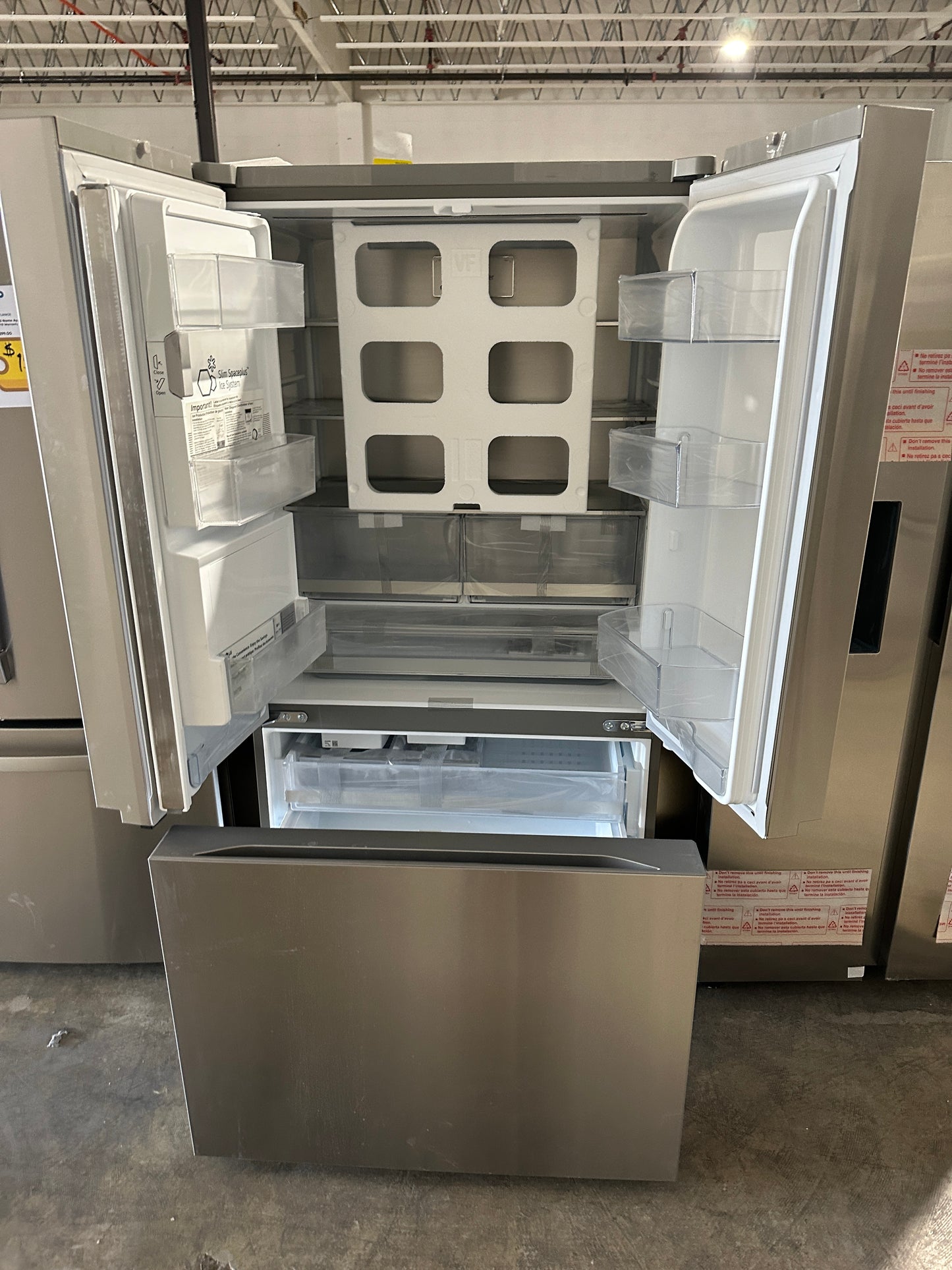 COUNTER DEPTH MAX NEW LG REFRIGERATOR MODEL: LRYXC2606S REF13572S