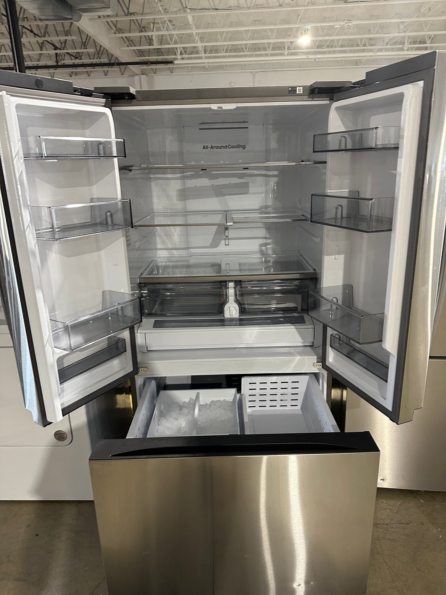 GREAT NEW SAMSUNG FRENCH DOOR SMART REFRIGERATOR MODEL: RF32CG5100SR REF13571S