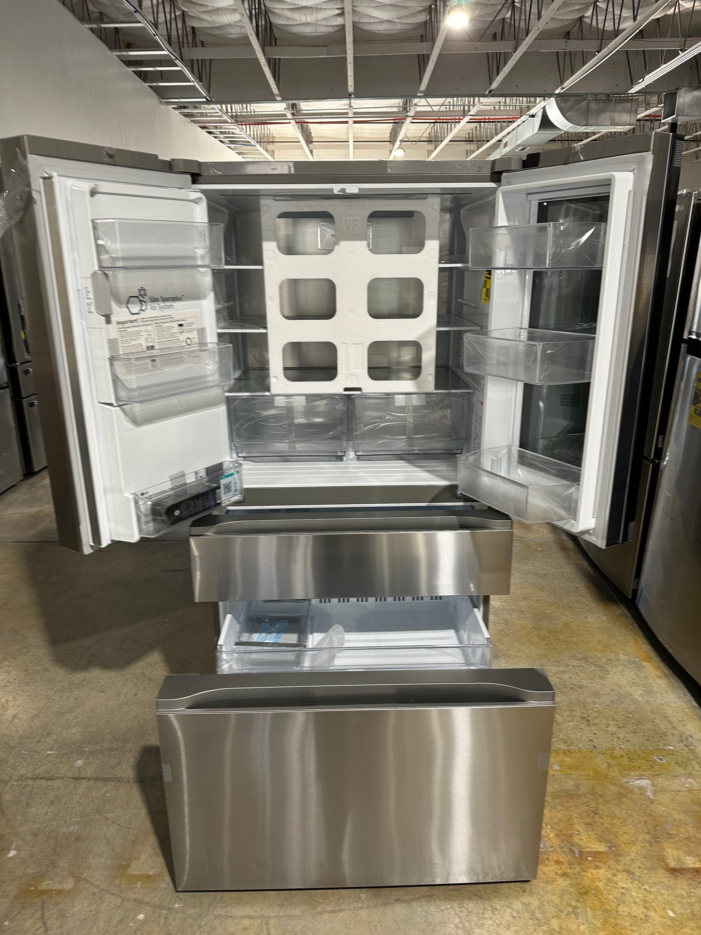 GREAT NEW LG SMART STAINLESS STEEL REFRIGERATOR MODEL: LH29S8565S REF13671S