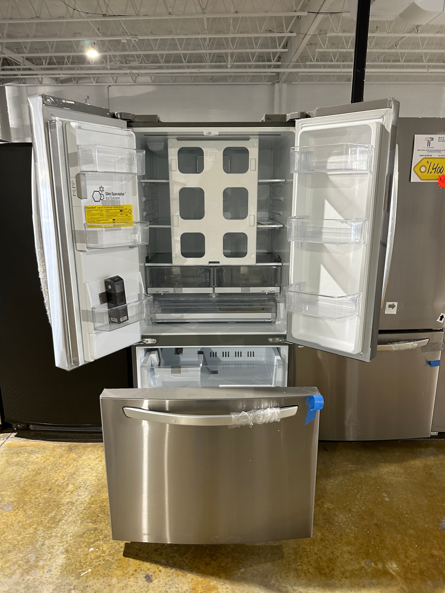 GREAT NEW SMART LG REFRIGERATOR MODEL: LRFXS2503S REF10228RS