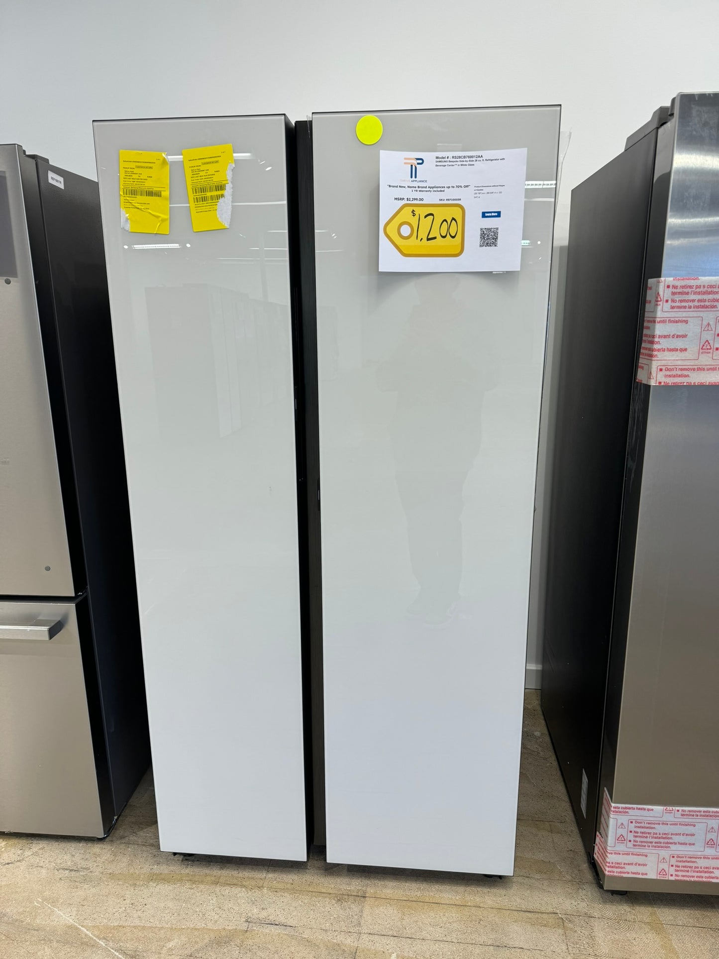 GREAT NEW SAMSUNG SMART SIDE BY SIDE REFRIGERATOR MODEL: RS28CB760012AA  REF10005R