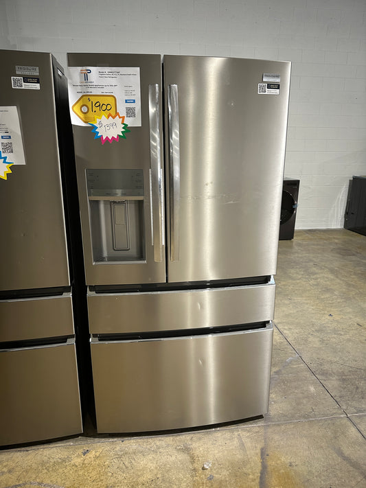 GREAT NEW FRIGIDAIRE GALLERY FRENCH DOOR REFRIGERATOR MODEL: GRMS2773AF REF10137RS