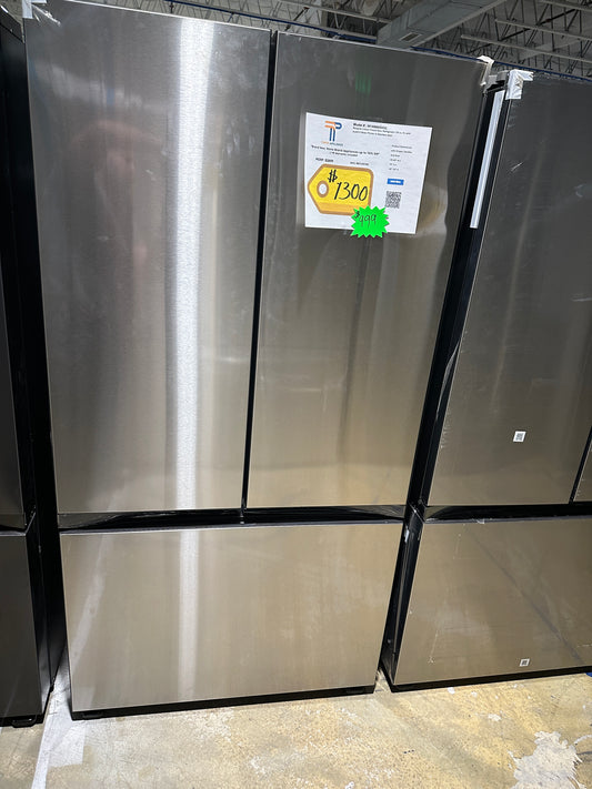 GREAT NEW SAMSUNG SMART REFRIGERATOR with AUTOFILL PITCHER MODEL: RF30BB6200QL REF13574S