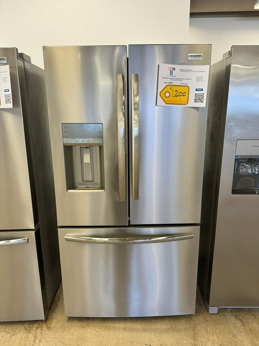 BRAND NEW STAINLESS STEEL FRIGIDAIRE FRENCH DOOR REFRIGERATOR MODEL: GRFS2853AF REF10044R