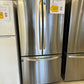 DISCOUNTED GORGEOUS NEW LG FRENCH DOOR REFRIGERATOR MODEL: LRFCS25D3S REF10061R