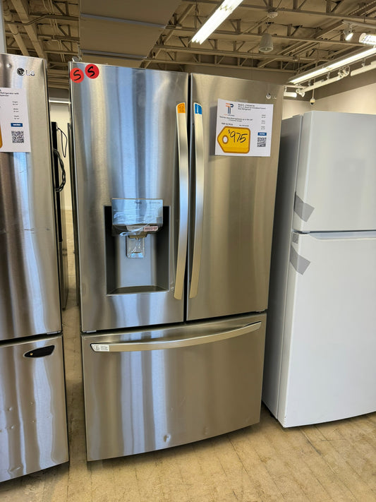 BEAUTIFUL BRAND NEW LG STAINLESS STEEL REFRIGERATOR MODEL: LFXS26973S REF10100R