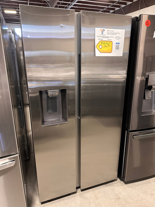 GORGEOUS NEW LARGE CAPACITY SAMSUNG REFRIGERATOR MODEL: RS27T5200SR REF13329