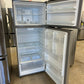 BEAUTIFUL BRAND NEW WHIRLPOOL TOP FREEZER REFRIGERATOR MODEL: WRT518SZFM REF10116R